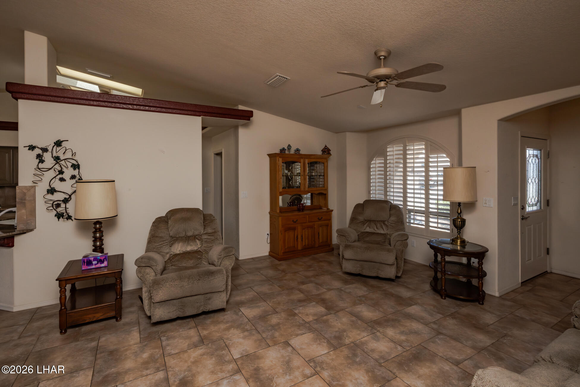 1373 Arroyo Dr Property Photo 3