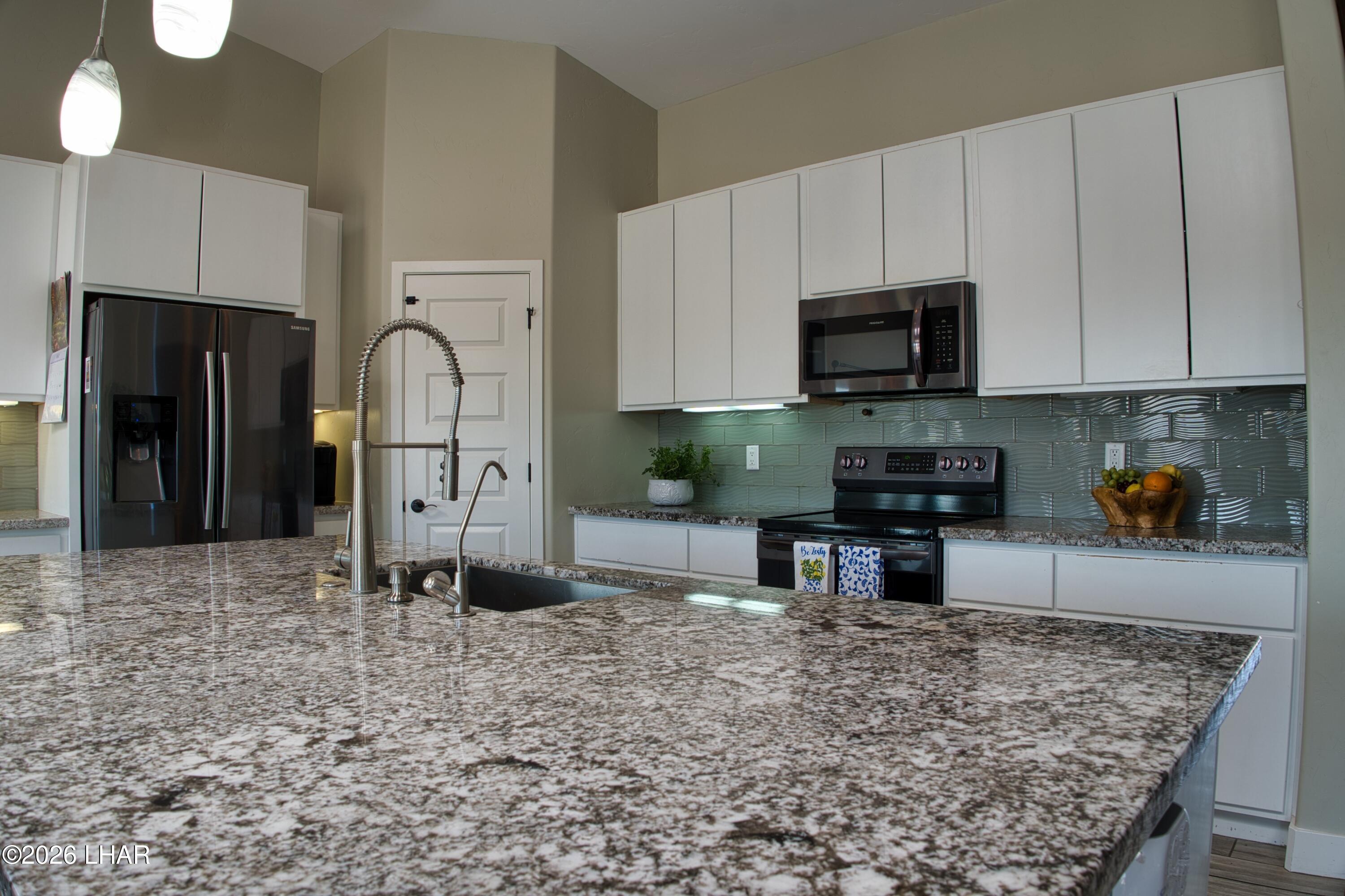 3782 Flying Cloud Ln Property Photo 13