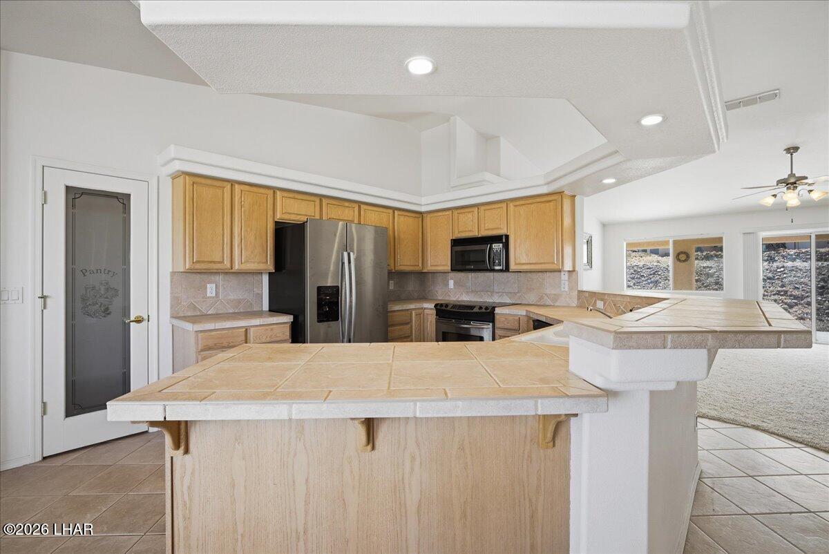 3244 Sheik Dr Property Photo 9