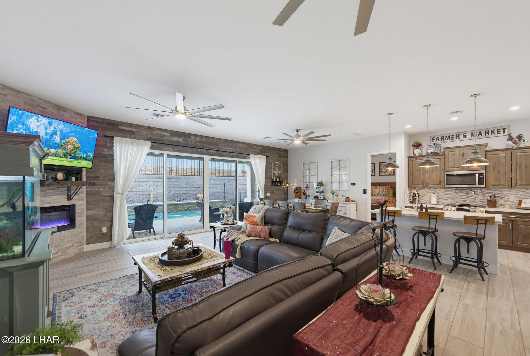 2521 Calypso Dr Property Photo 14