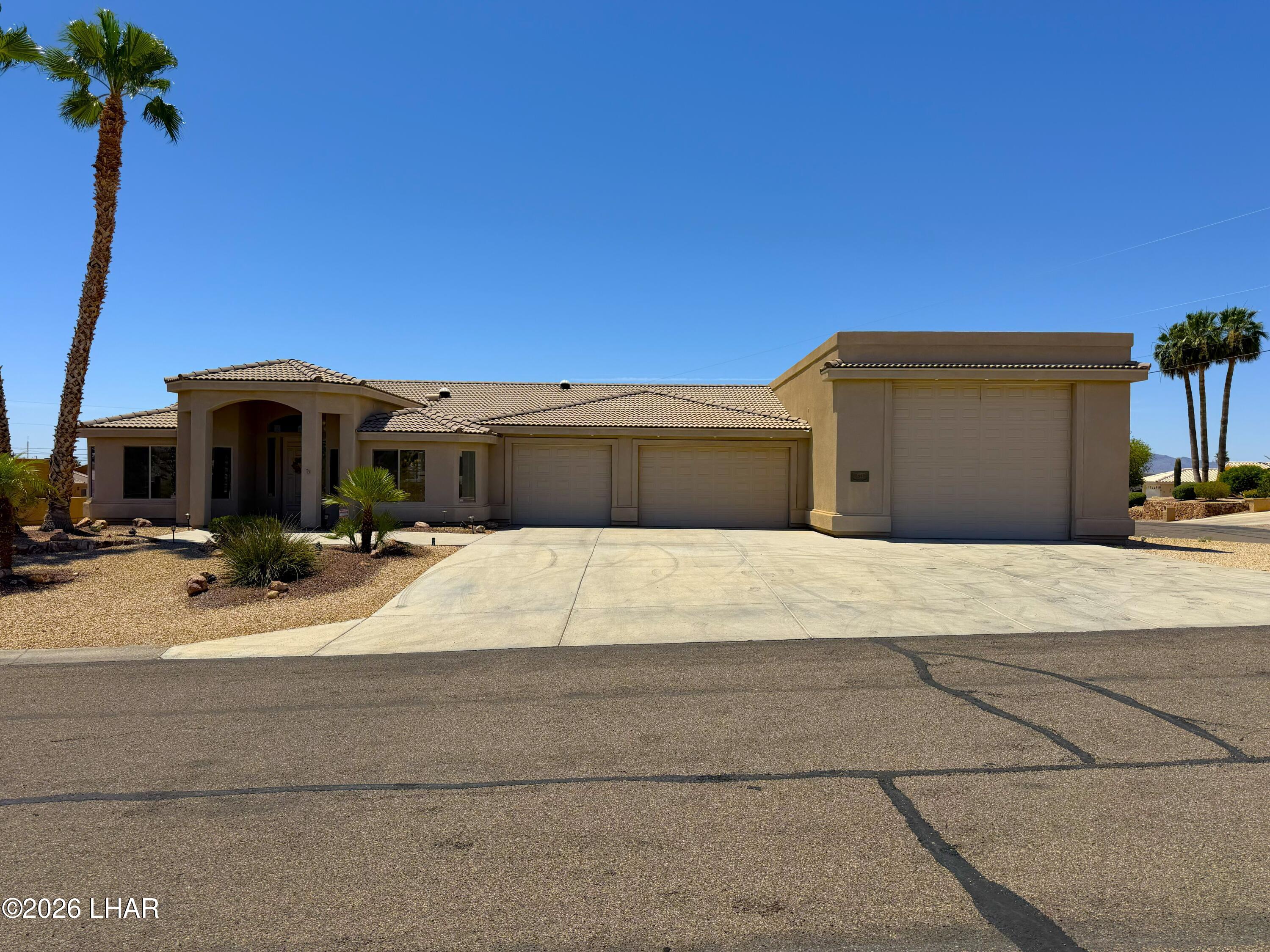 3722 Mission Way Property Photo 1