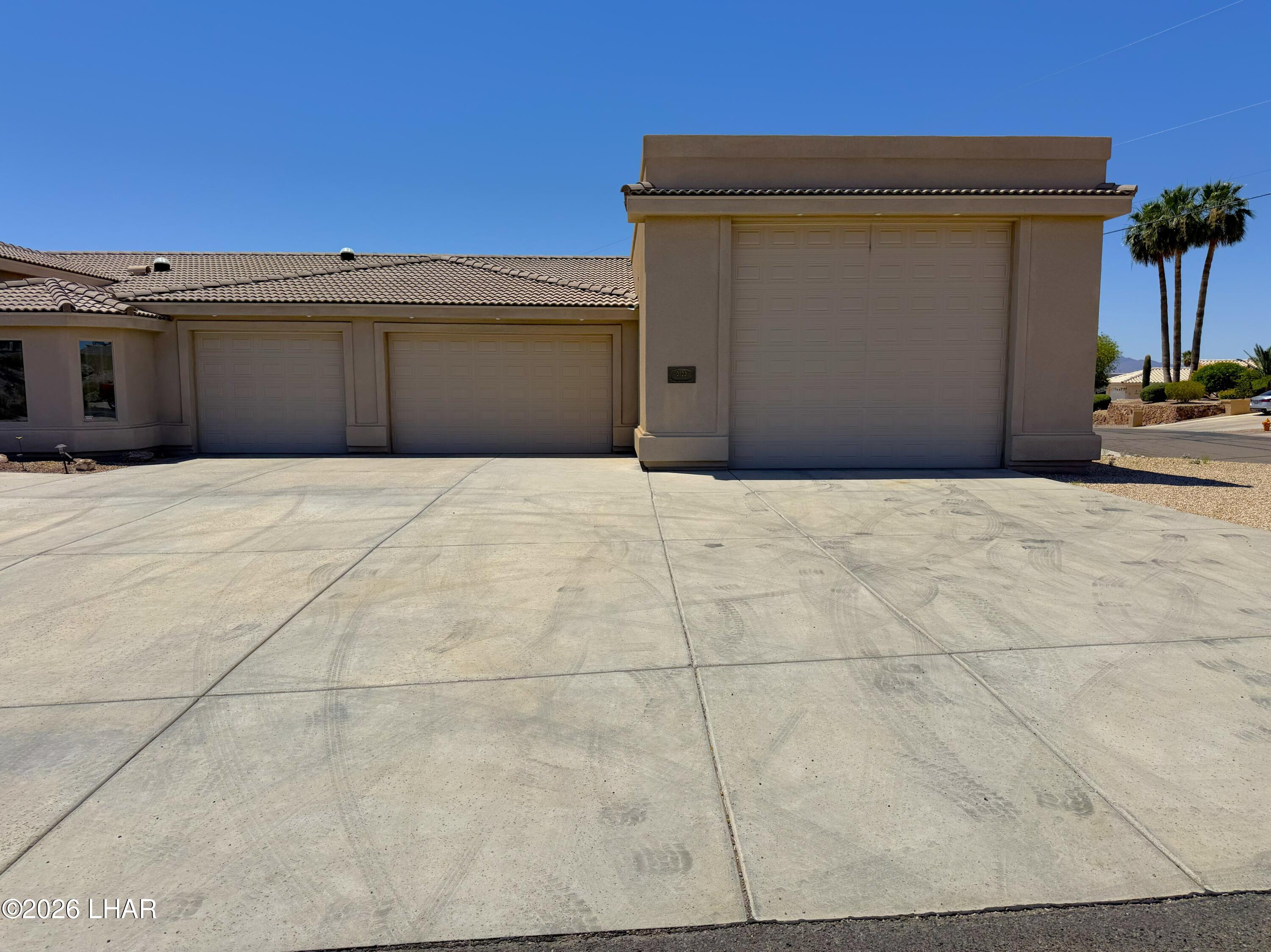 3722 Mission Way Property Photo 3