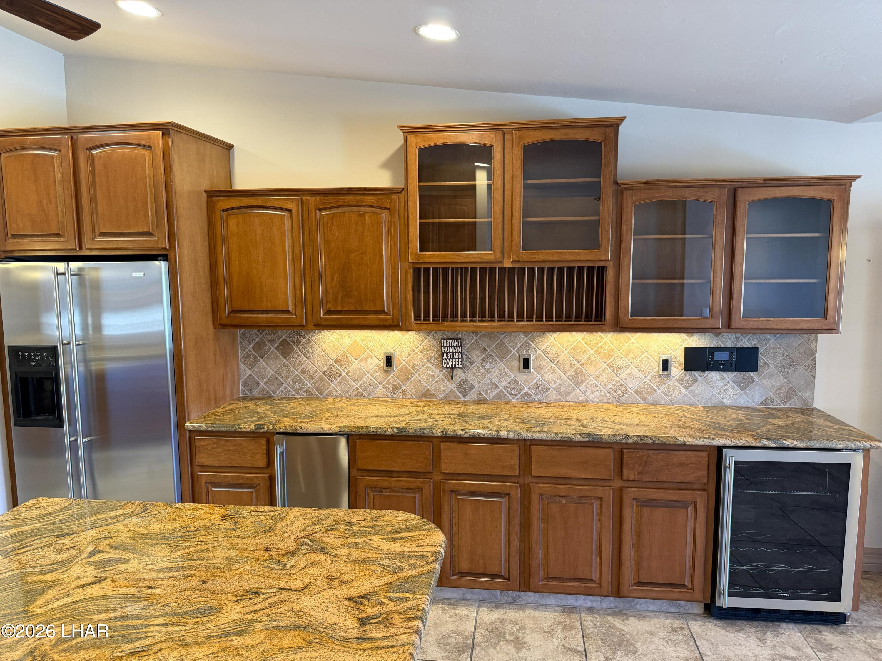3722 Mission Way Property Photo 9