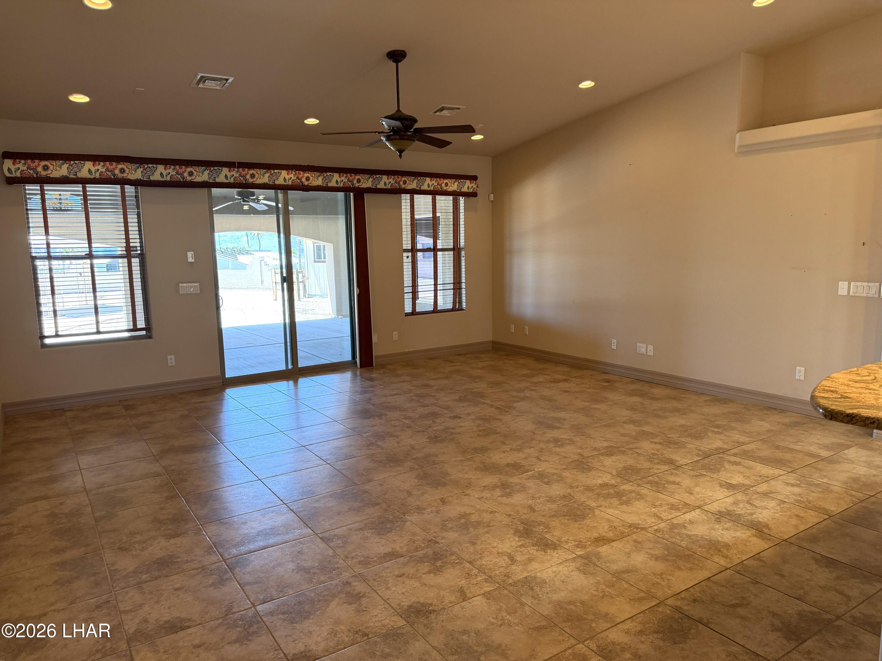 3722 Mission Way Property Photo 17