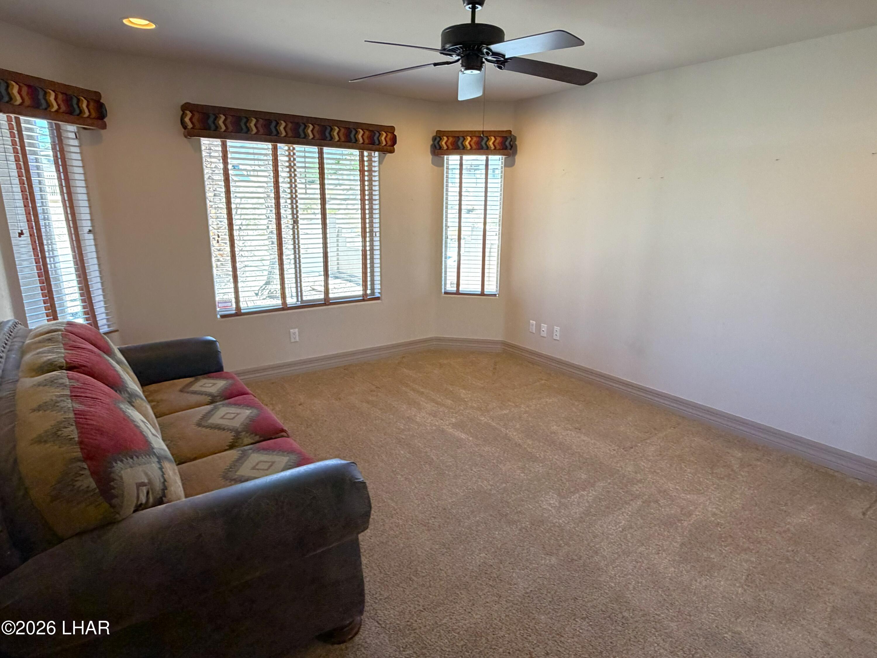 3722 Mission Way Property Photo 32