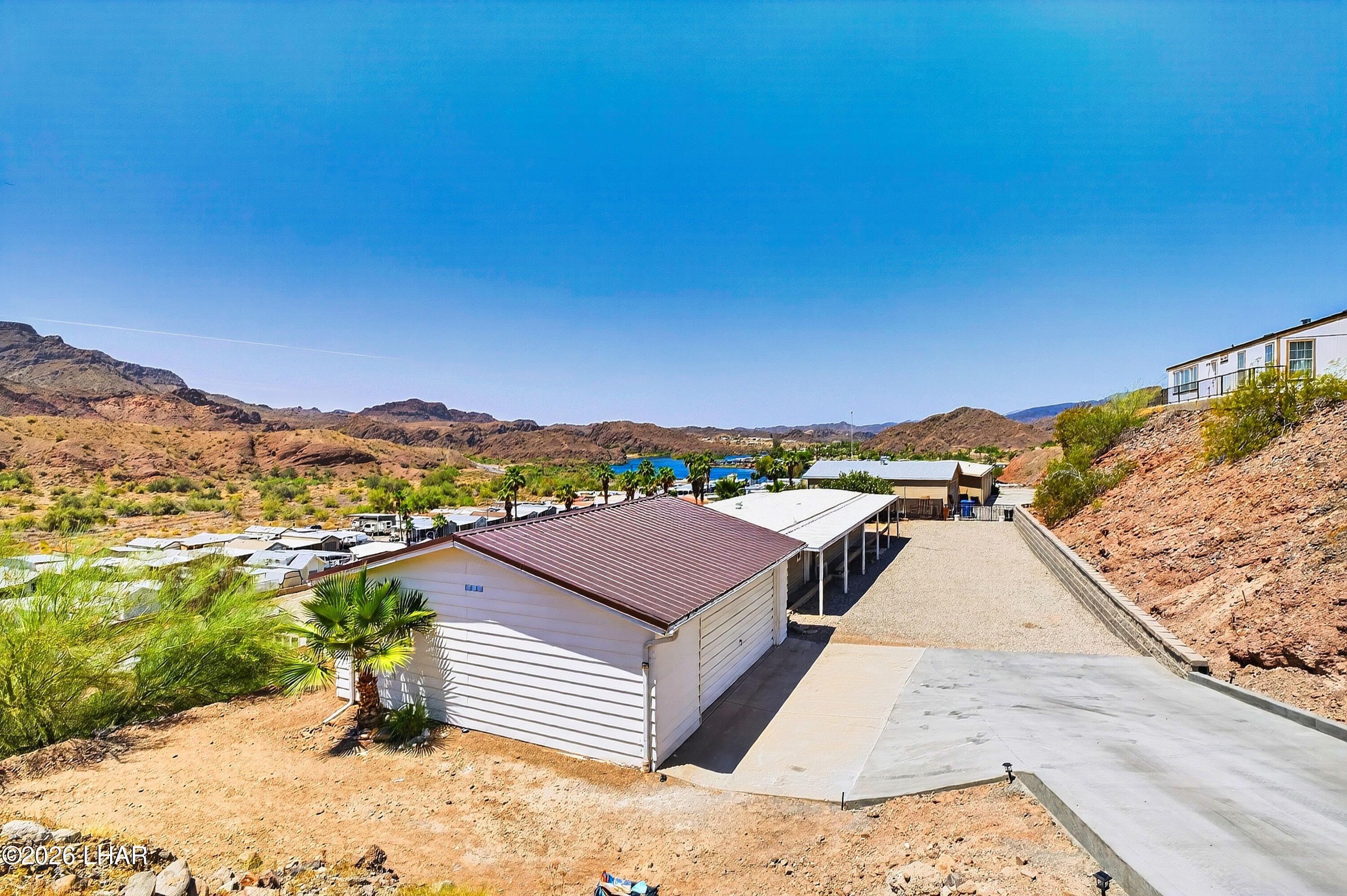 37325 Trade Winds Ct W Property Photo 2