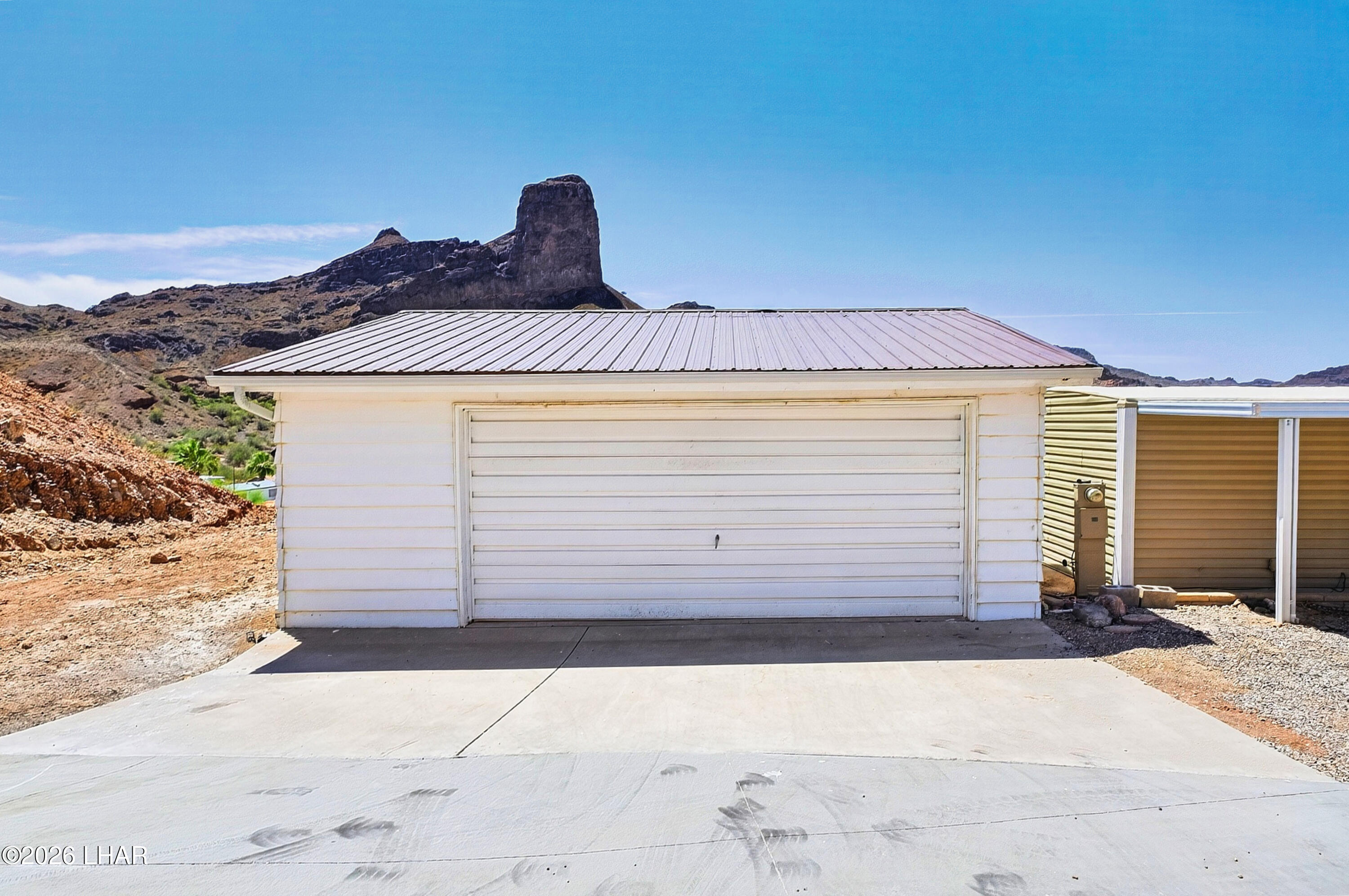 37325 Trade Winds Ct W Property Photo 7