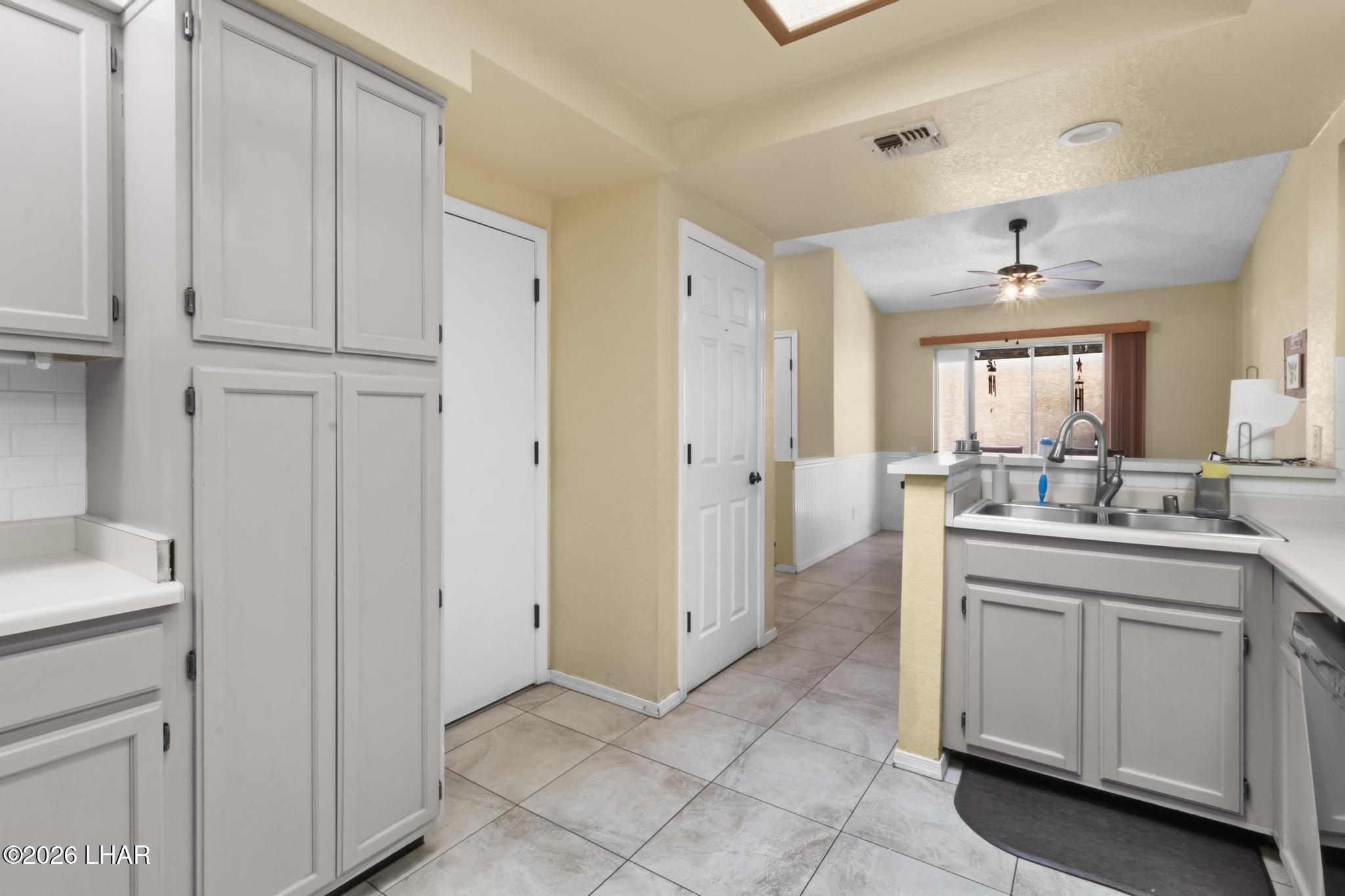 1132 Cibecue Dr Property Photo 11