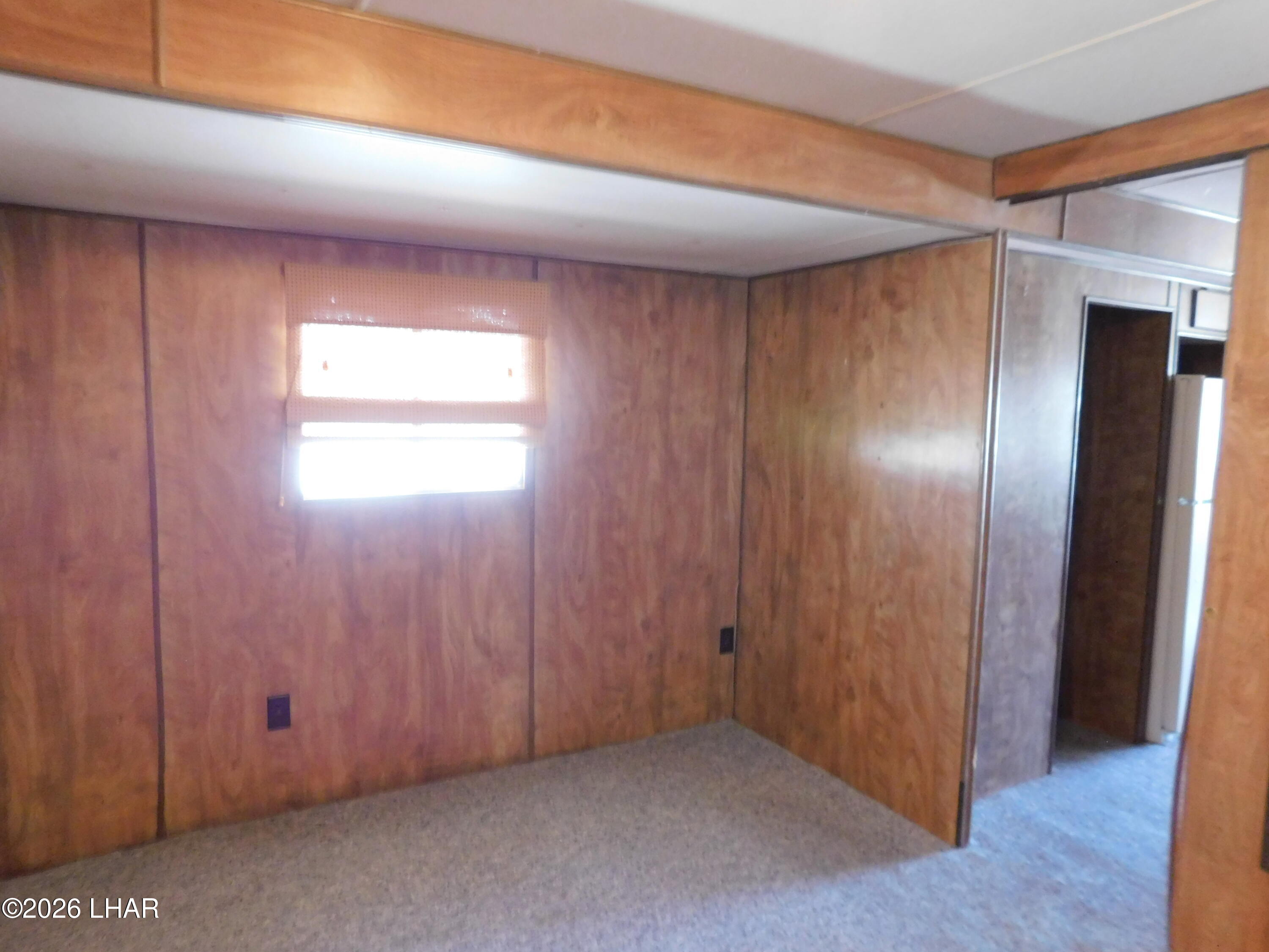 691 W Comanche Dr Property Photo 22
