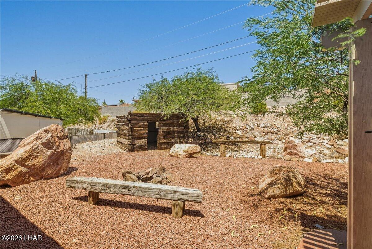 3631 Bluecrest Dr Property Photo 25
