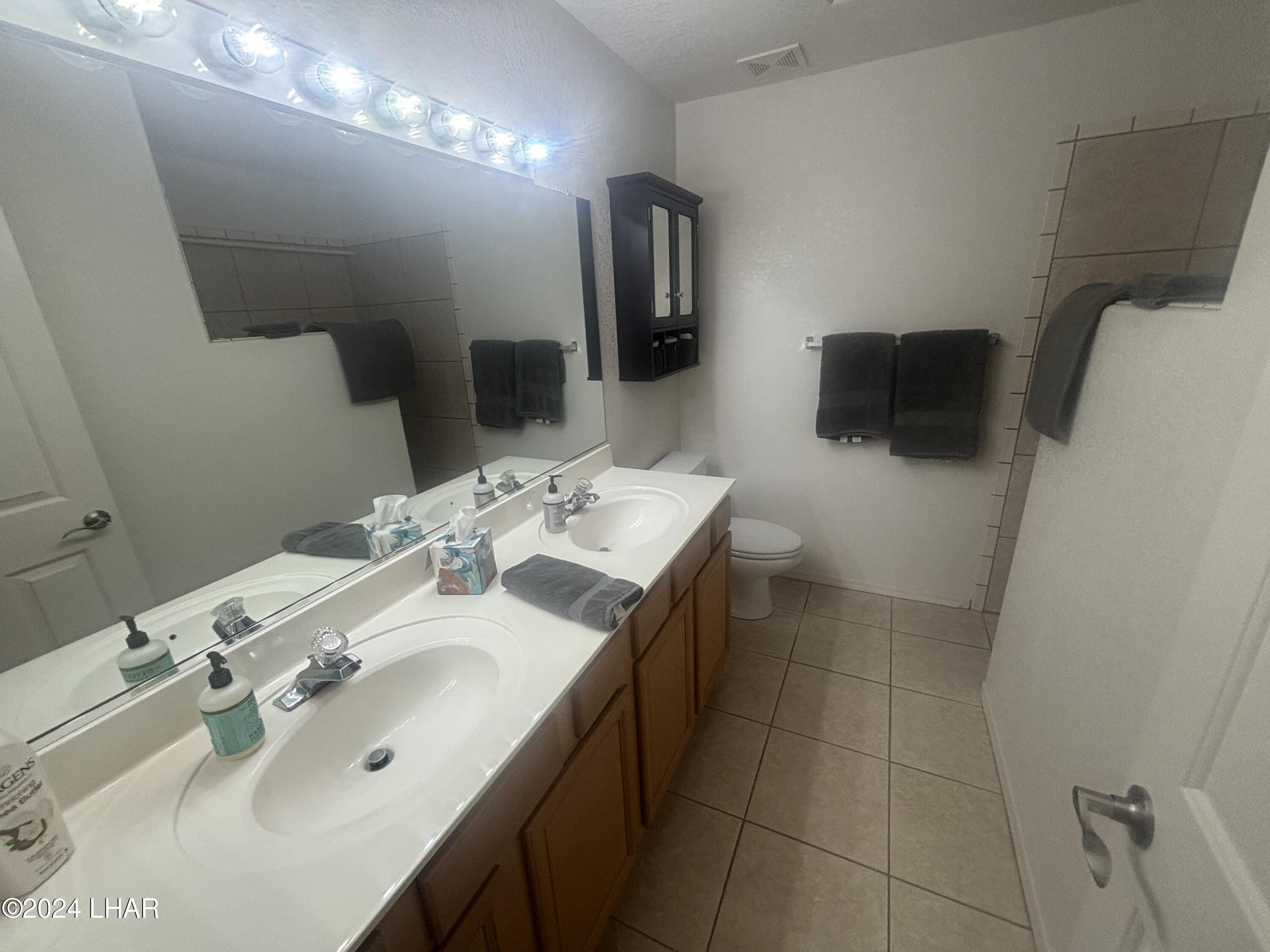 140 Lafayette Ln Property Photo 17
