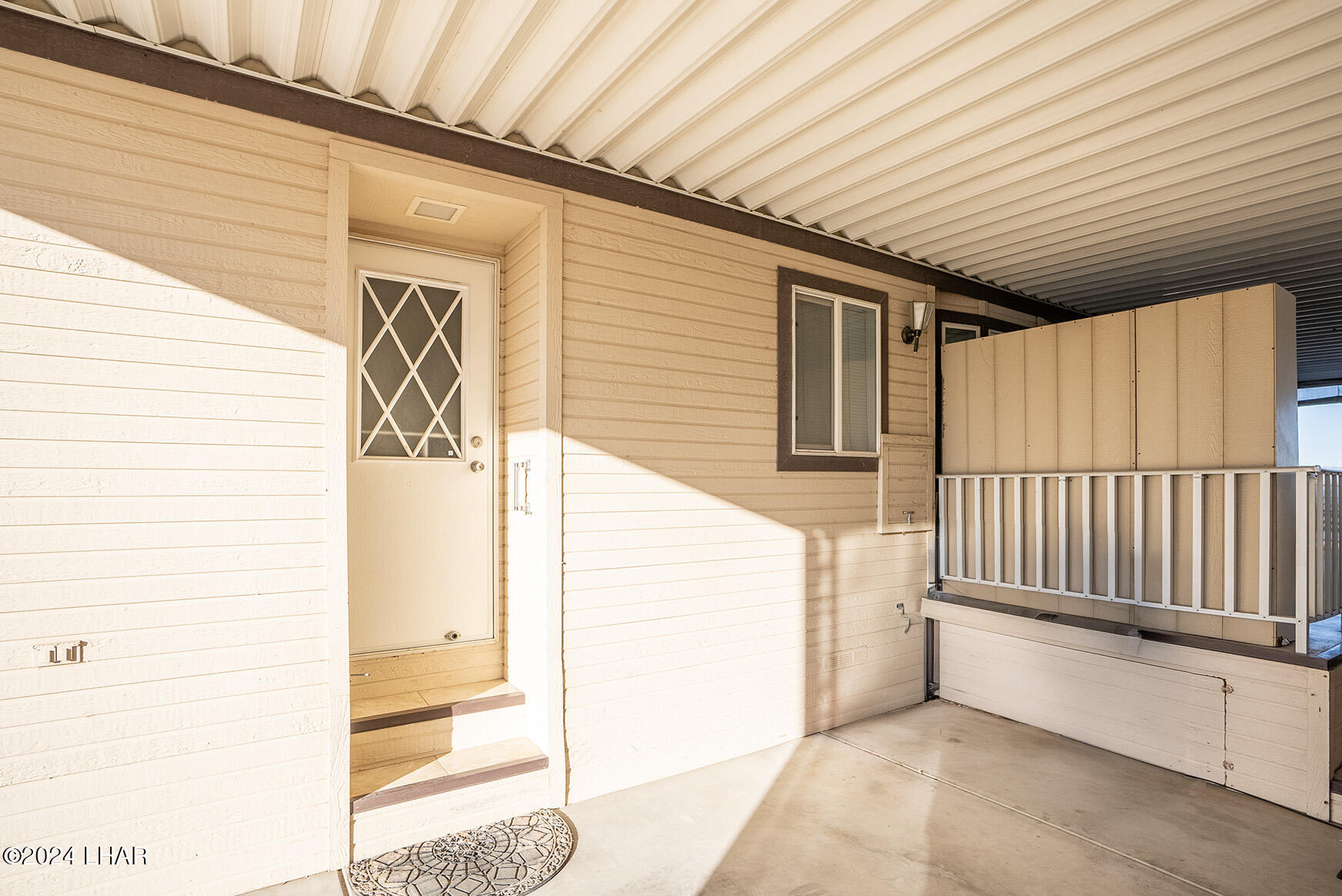 1534 Beachcomber Blvd L4 Property Photo 7