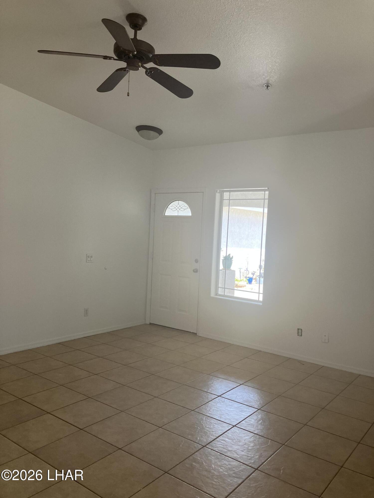 3560 Tomahawk Dr 101 Property Photo 3