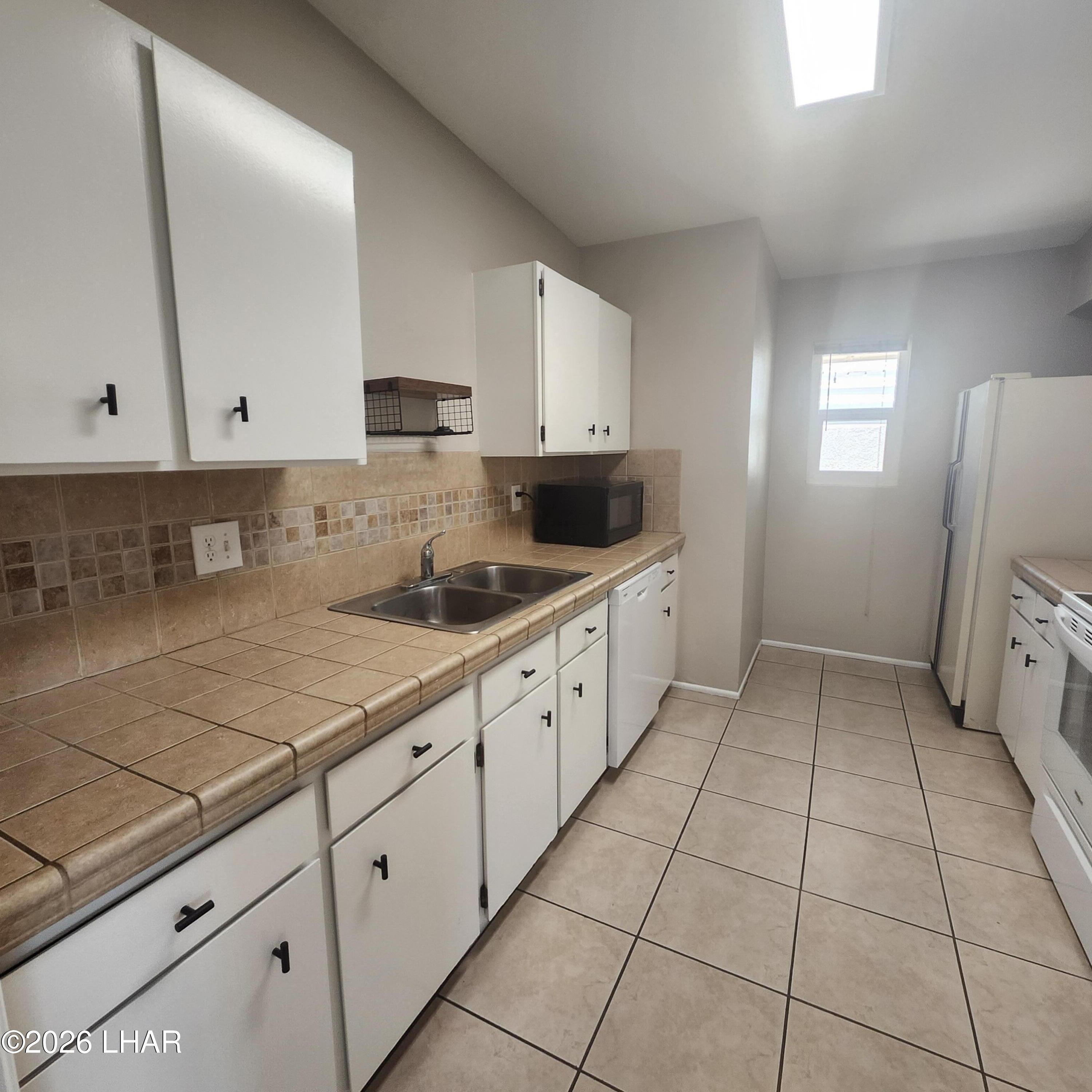 143 Monsoon Ln Property Photo 10
