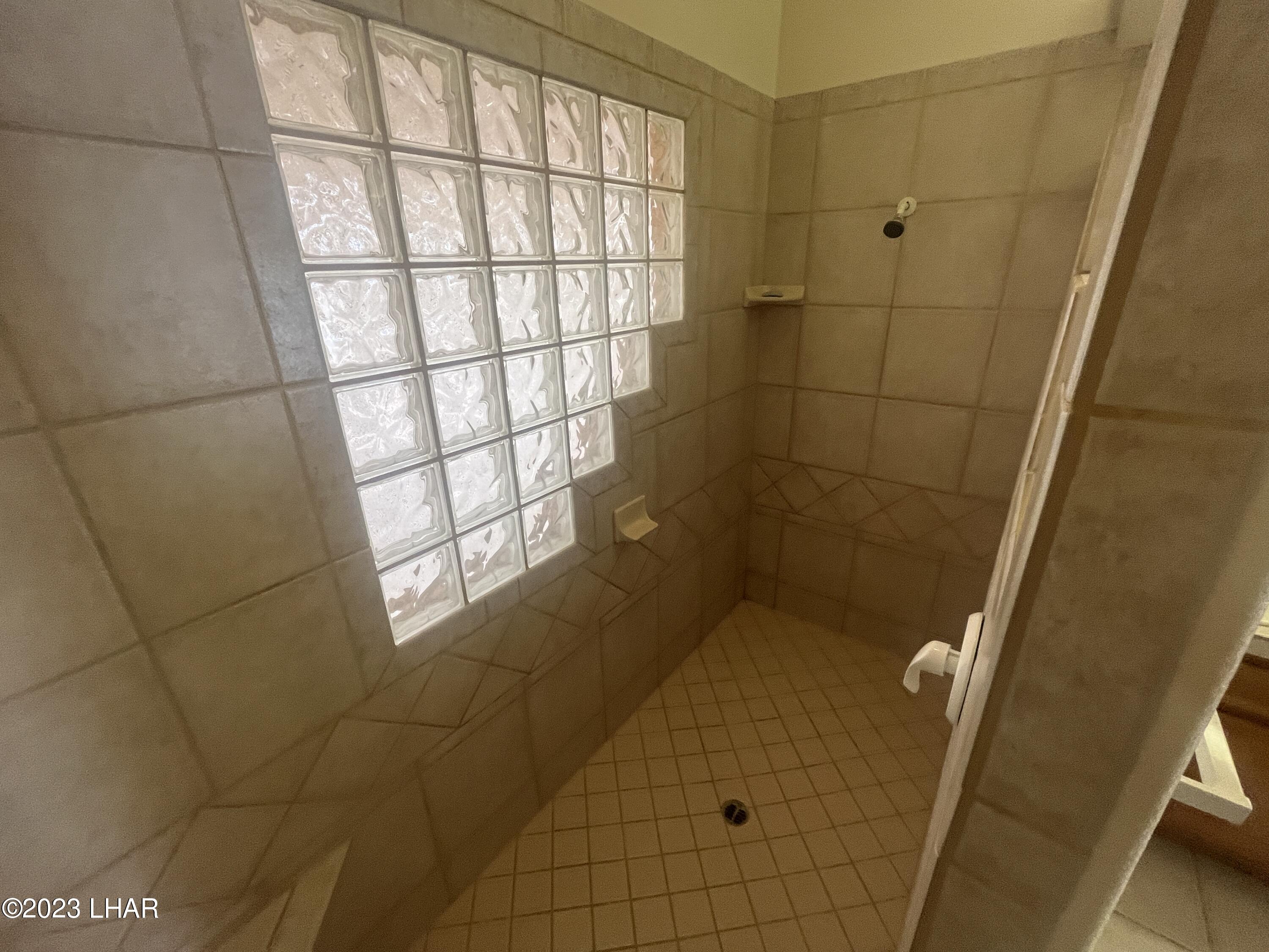 1650 Park Terrace Ave Property Photo 12