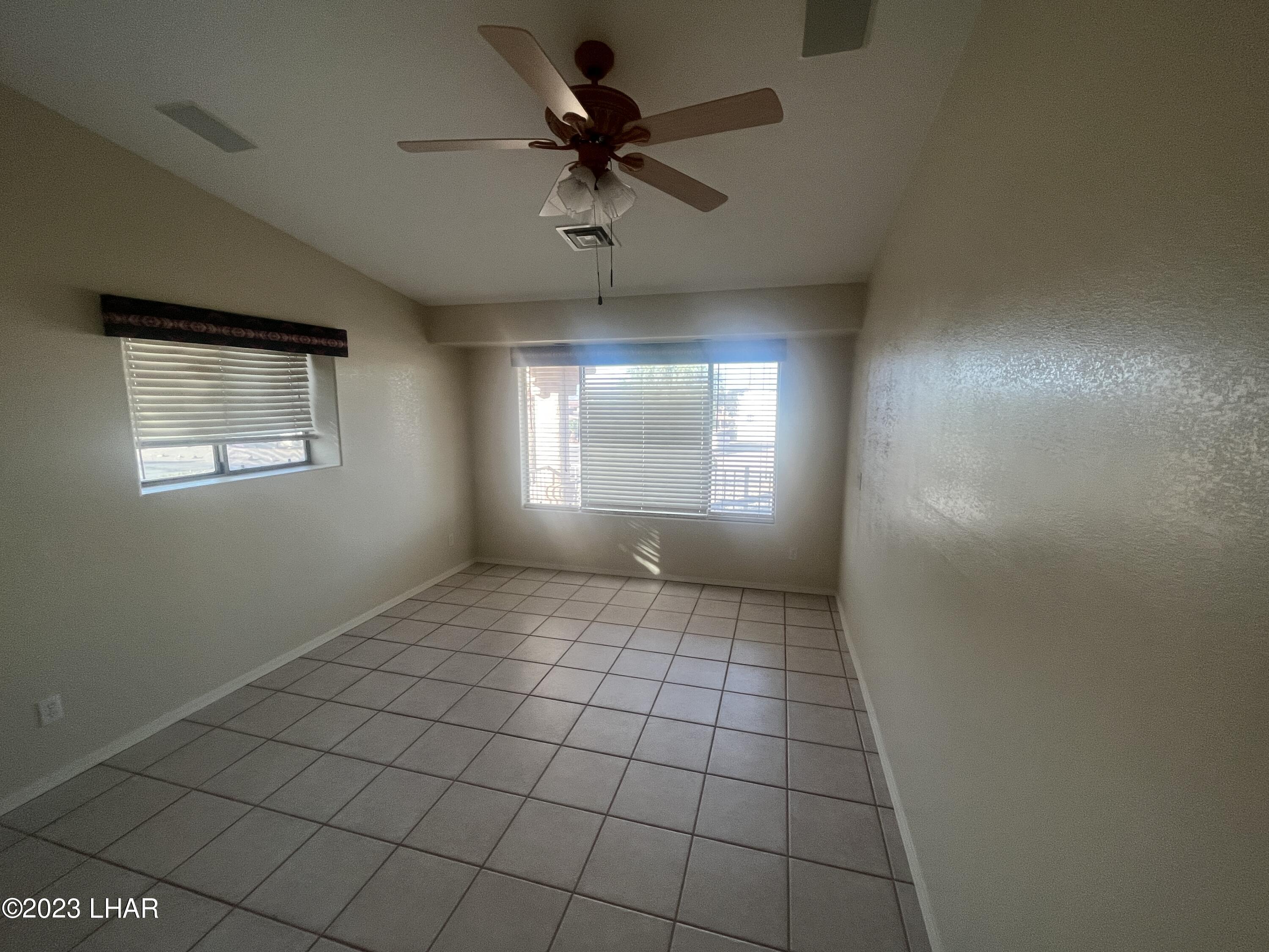 1650 Park Terrace Ave Property Photo 17