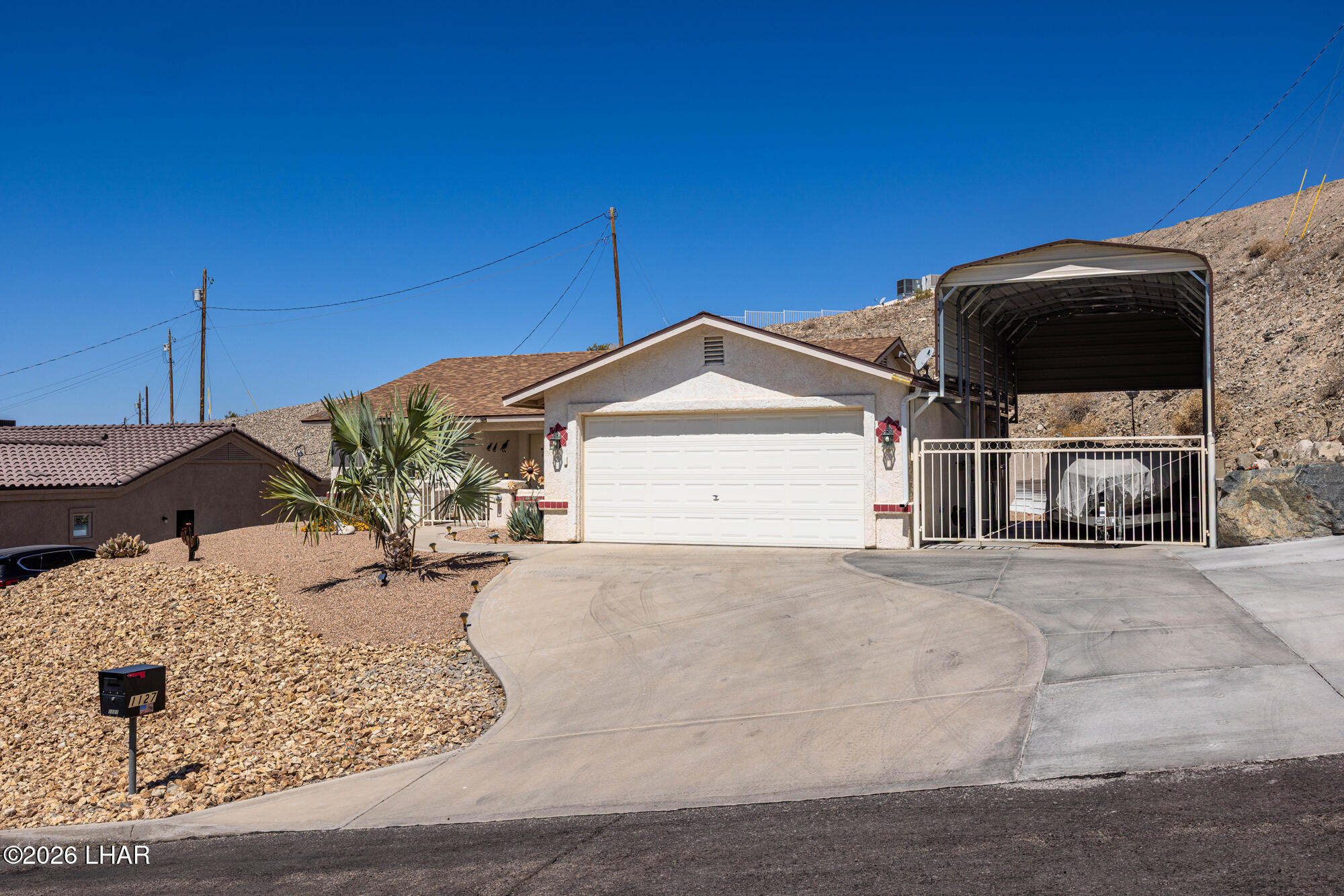 1127 Kibbey Dr Property Photo 4