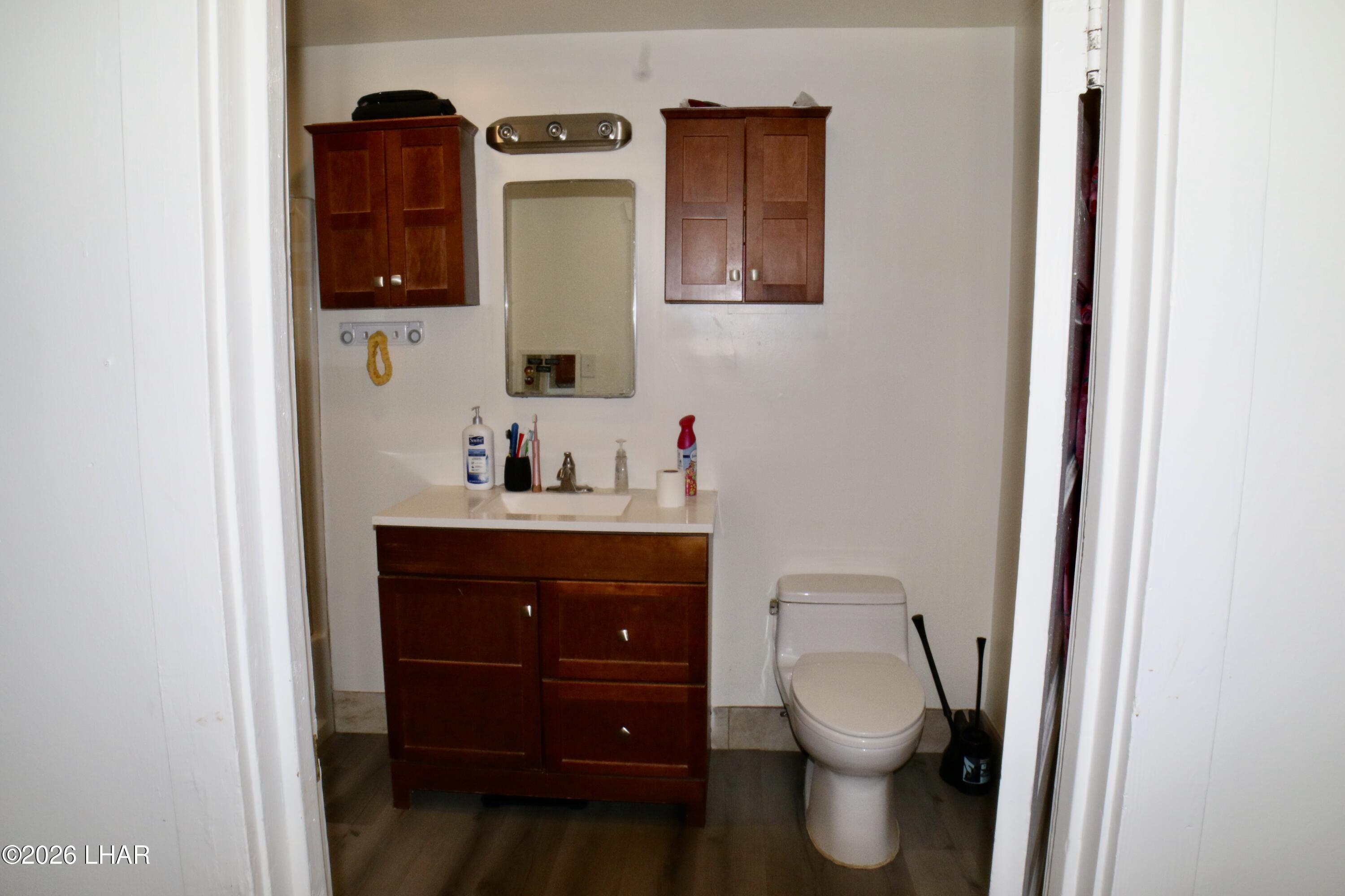 1714 W 14th St Property Photo 13