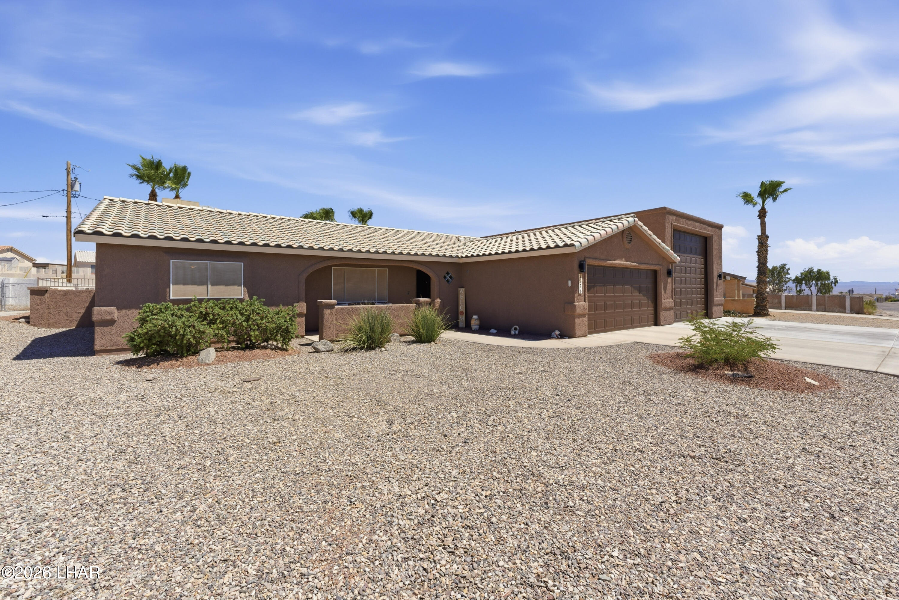 2376 Catamaran Dr Property Photo 6