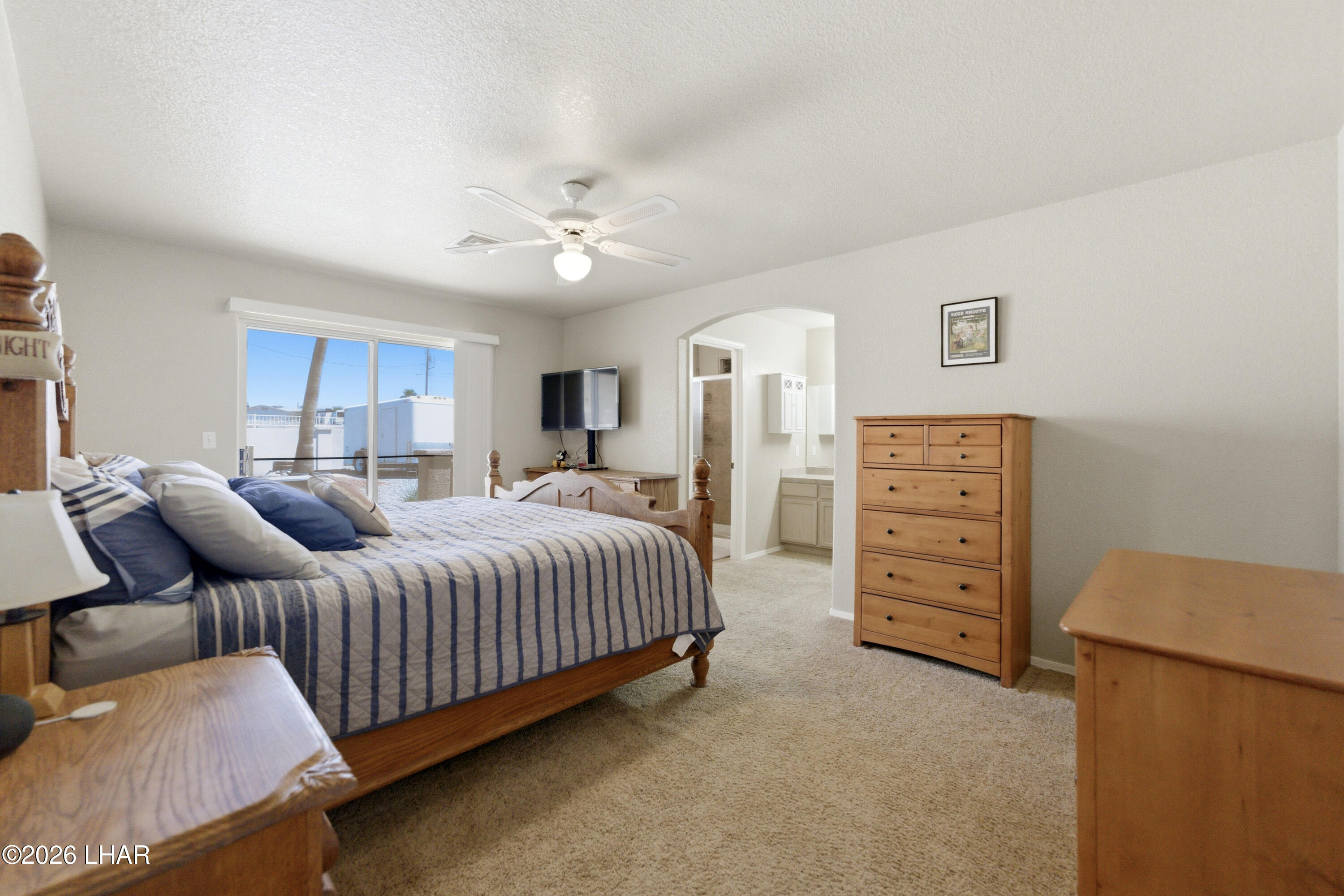 2376 Catamaran Dr Property Photo 16