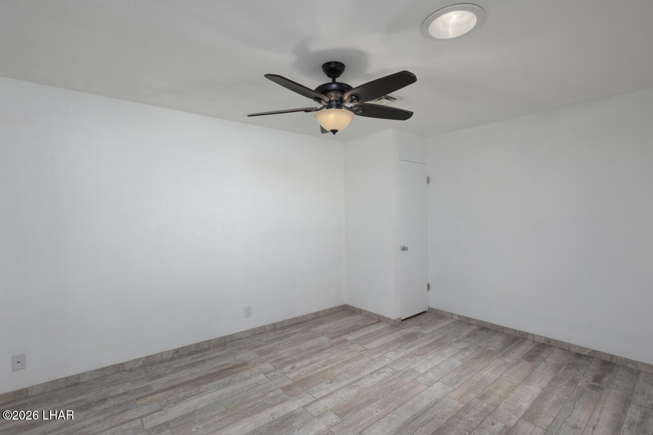 2636 Sunkentree Dr Property Photo 25