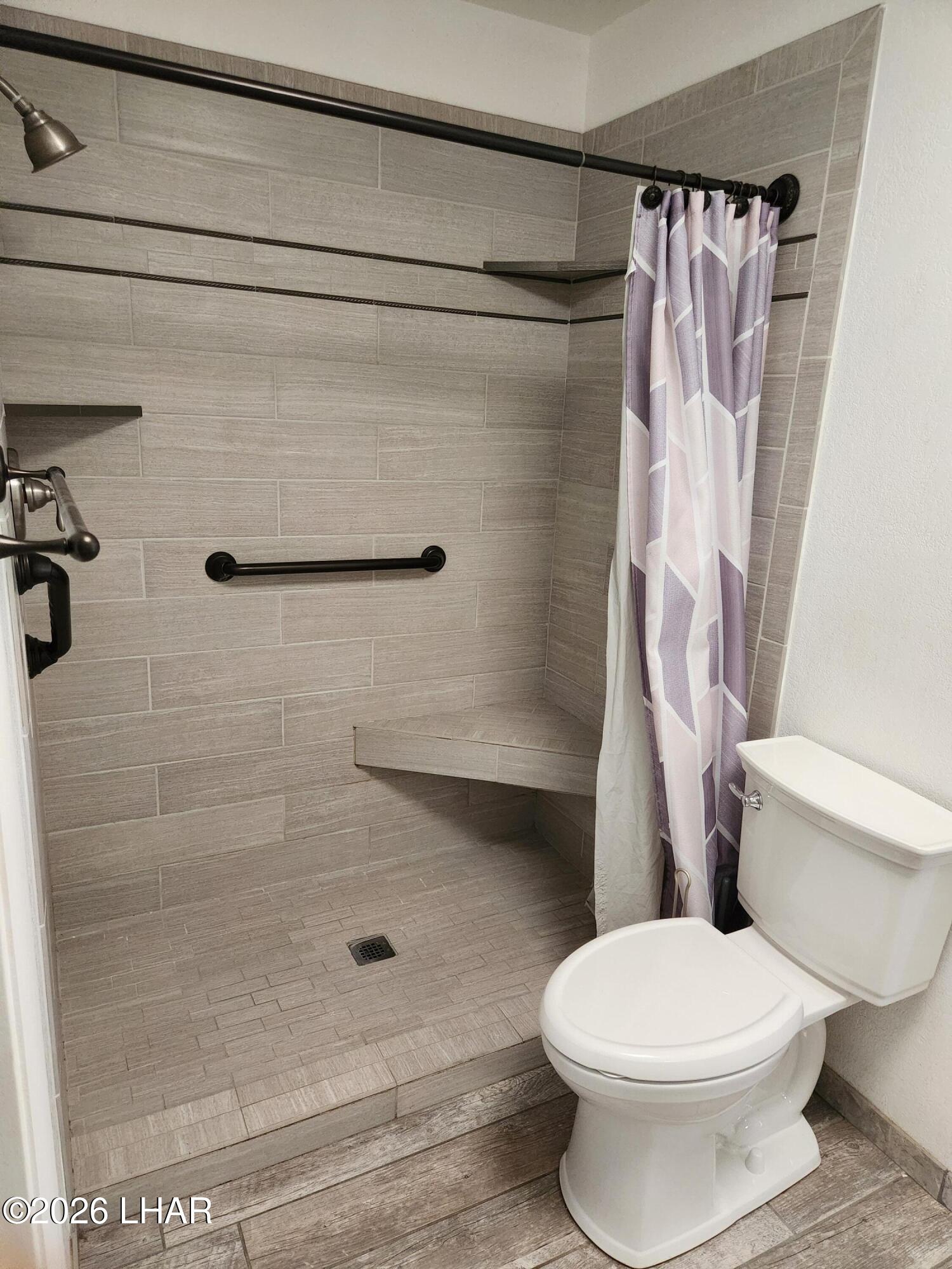 2636 Sunkentree Dr Property Photo 41