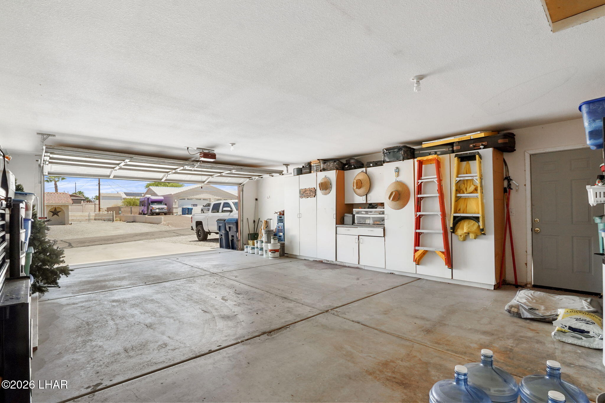 2750 Alibi Dr Property Photo 32