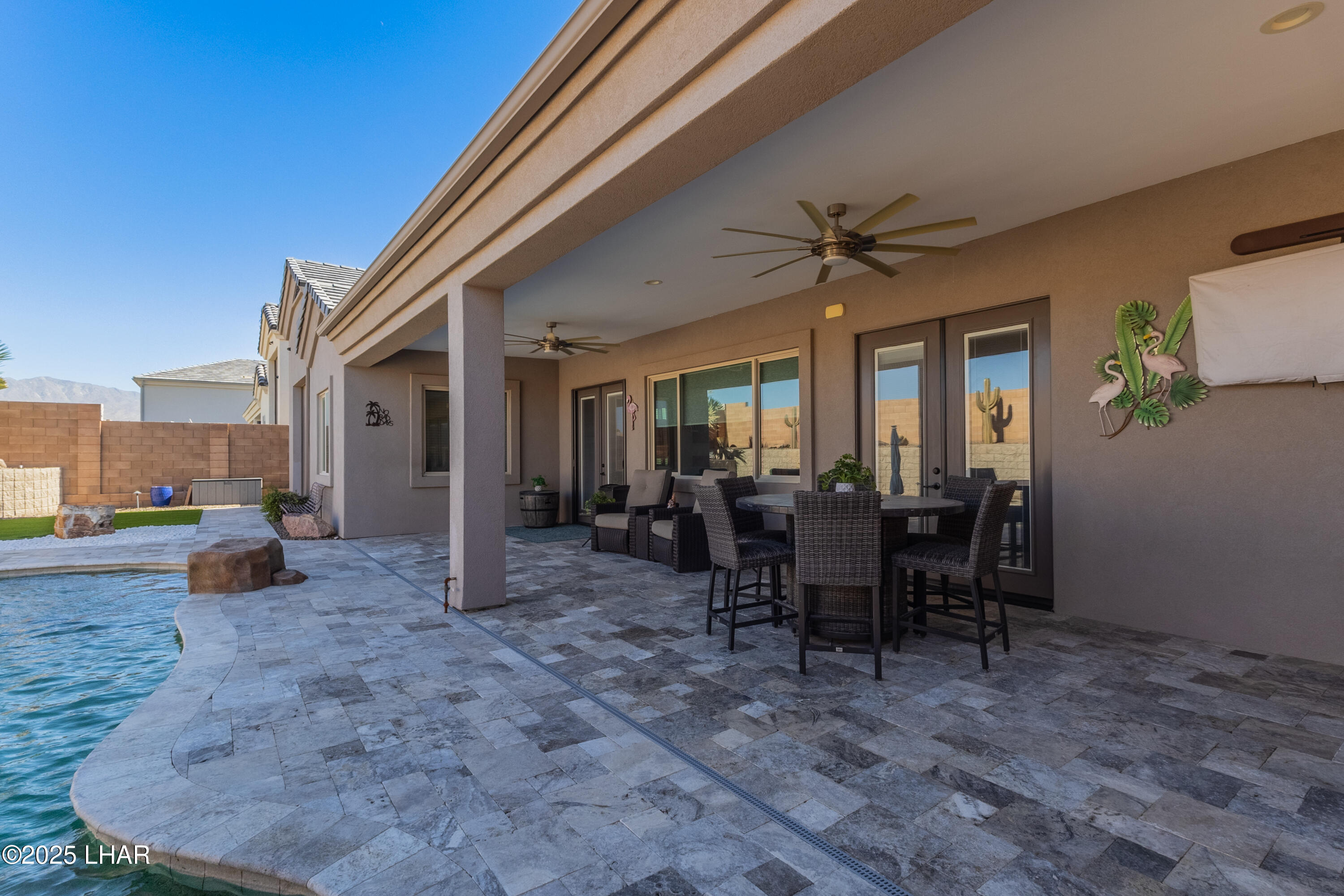 1793 E Savannah Bend Property Photo 45