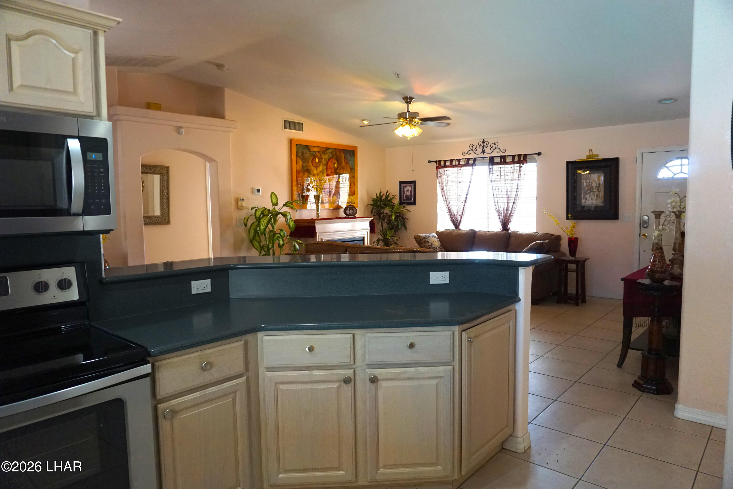 1440 Park Terrace Ave Property Photo 16