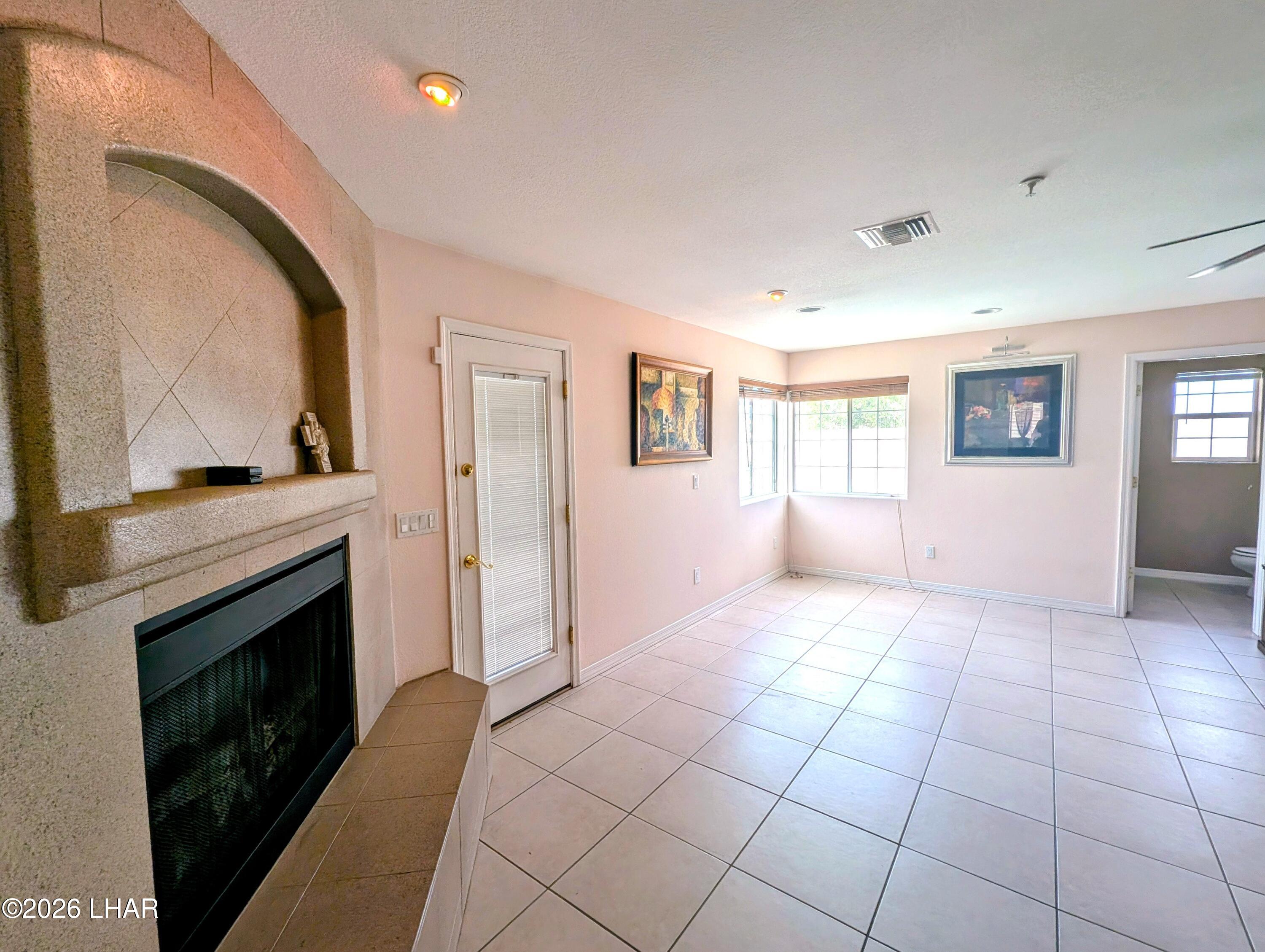 1440 Park Terrace Ave Property Photo 28
