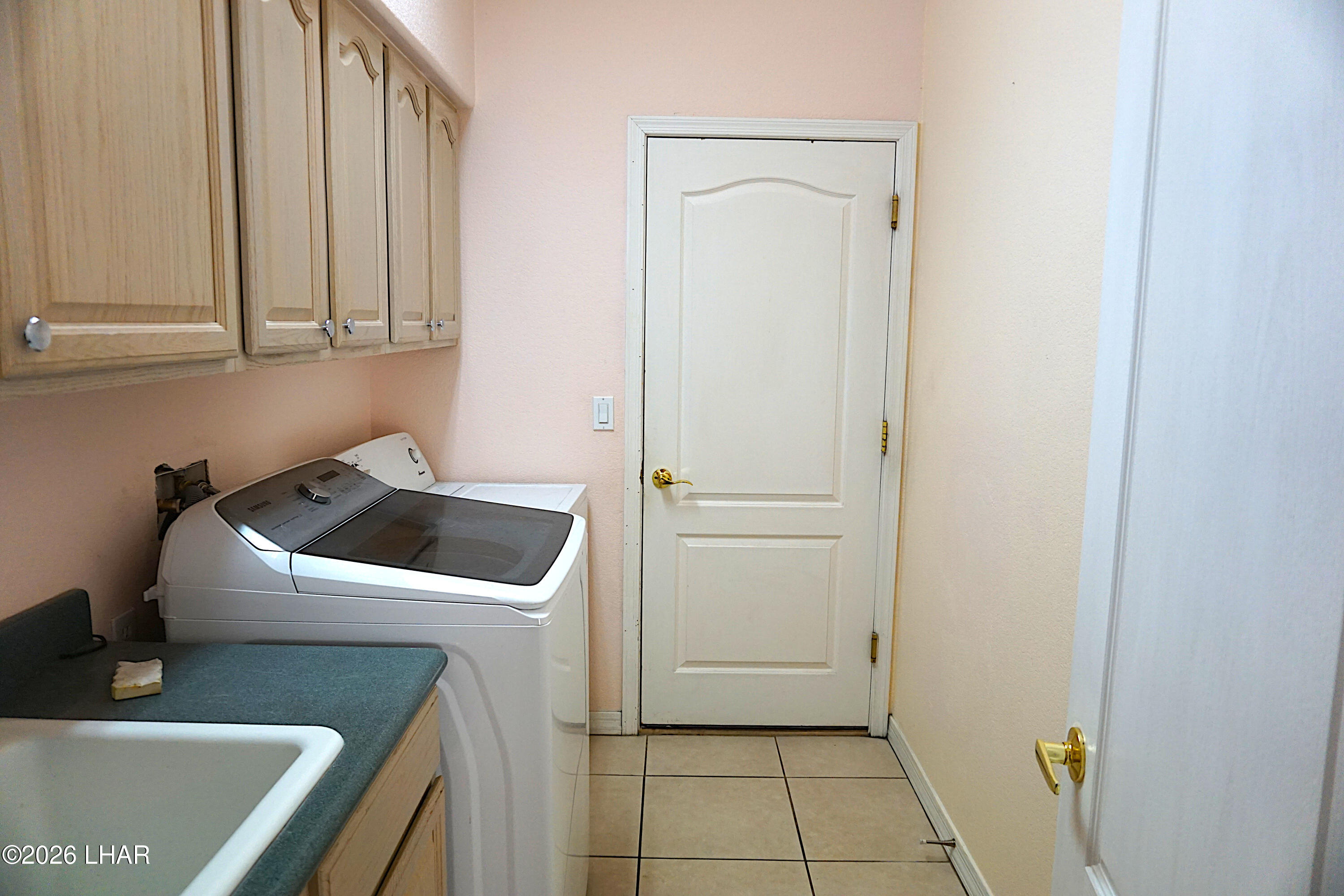 1440 Park Terrace Ave Property Photo 40
