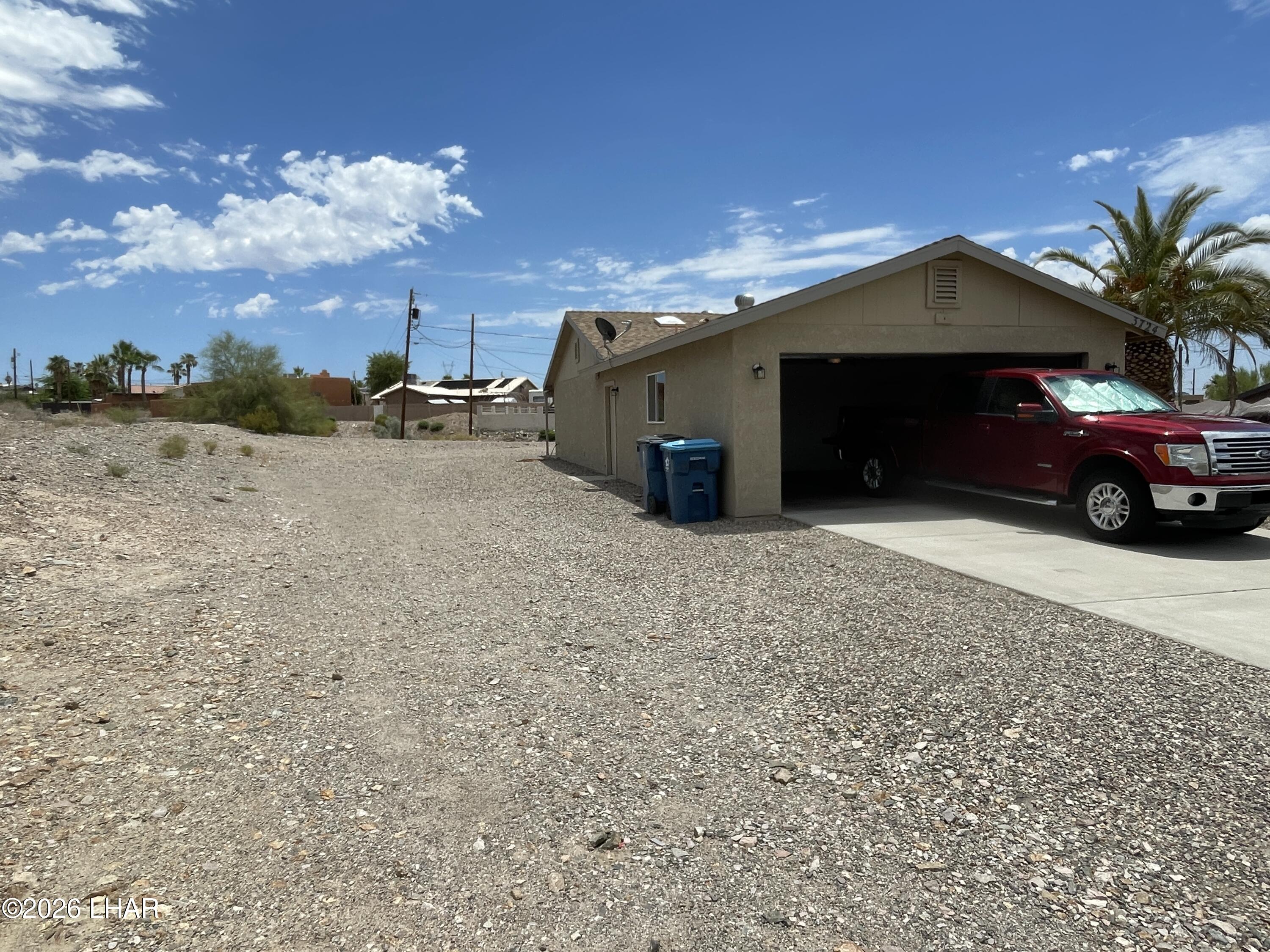 3724 Cholla Dr Property Photo 2