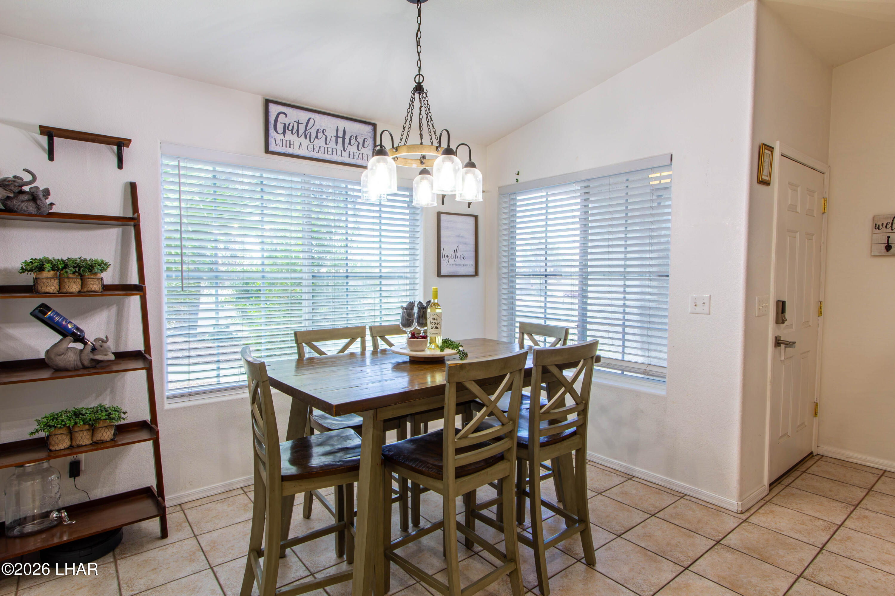 2819 Mcculloch Blvd N Property Photo 11