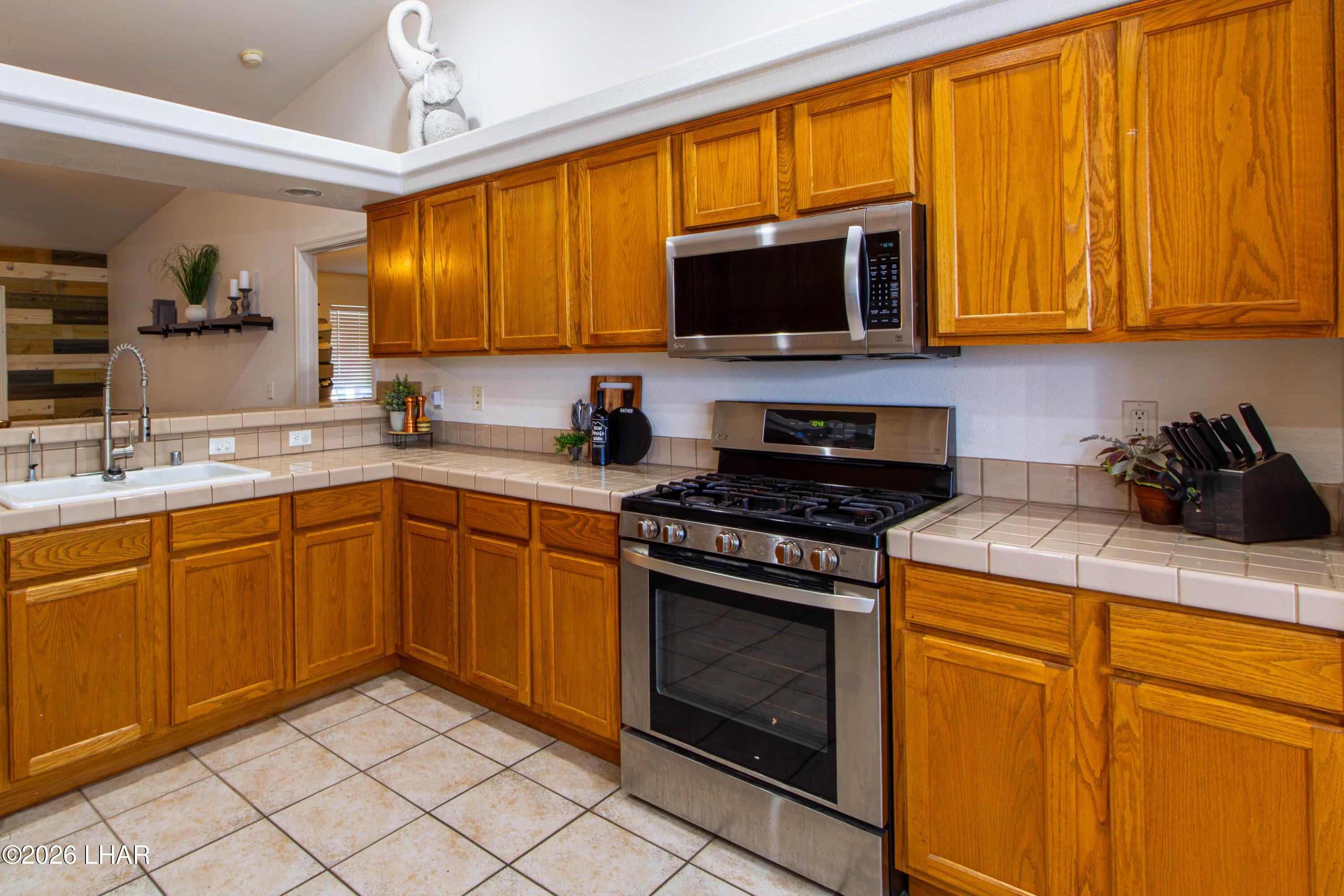 2819 Mcculloch Blvd N Property Photo 14