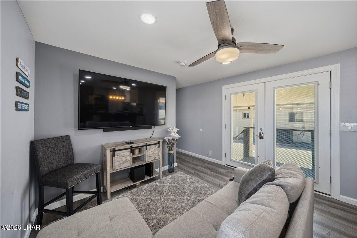 601 Beachcomber Blvd 342 Property Photo 6