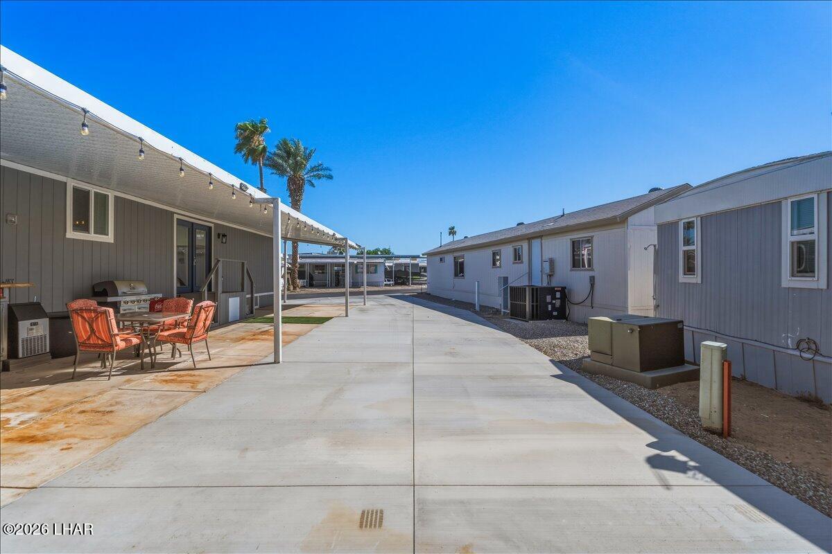 601 Beachcomber Blvd 342 Property Photo 41