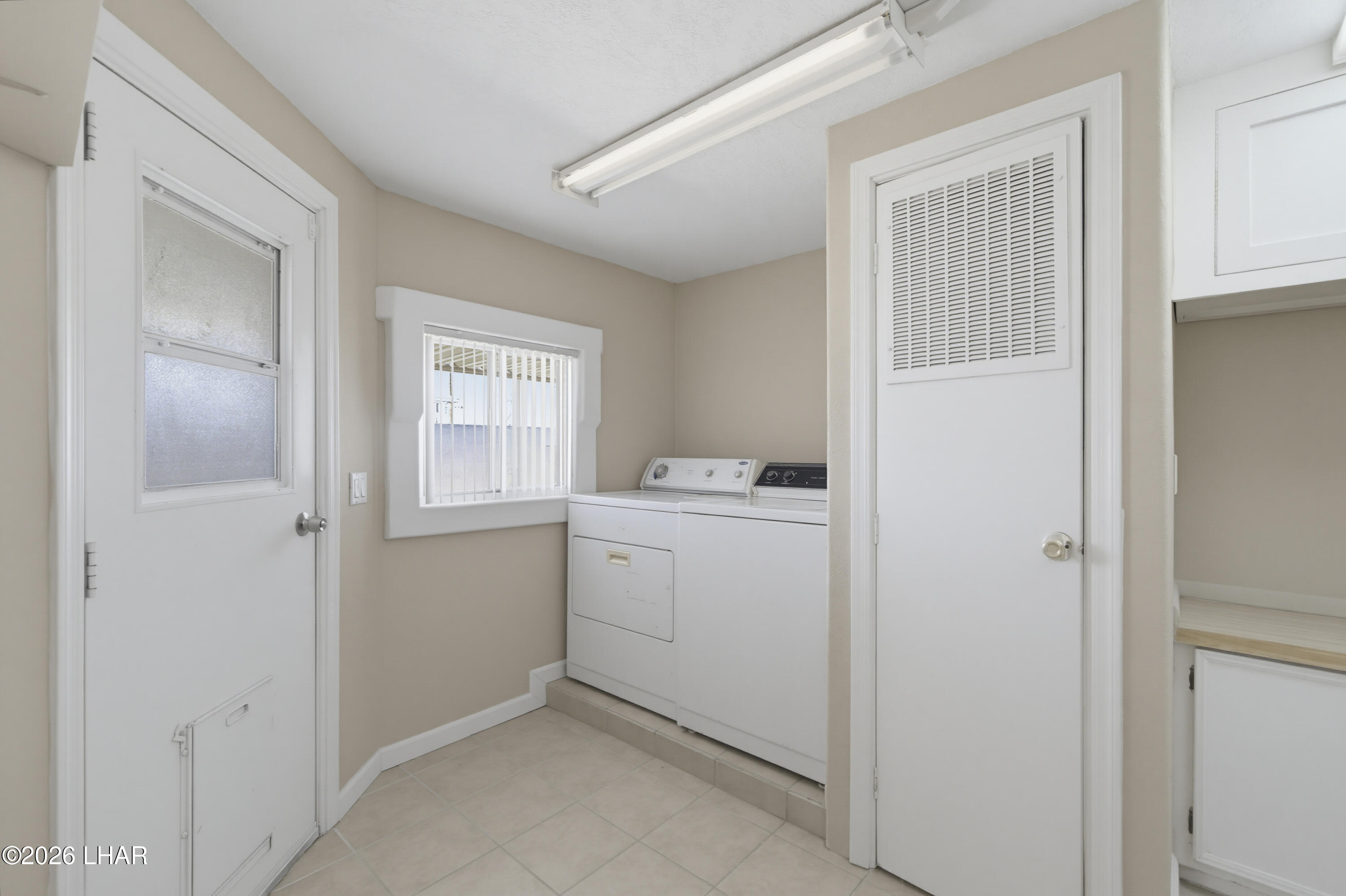 1565 Russell Dr Property Photo 19