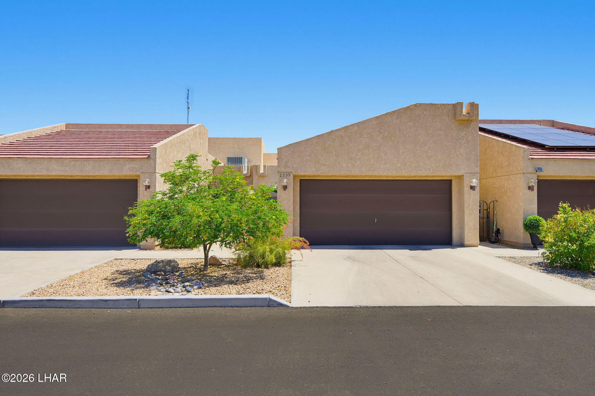 2559 Firestone Pl Property Photo 2
