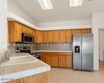 3008 Bosun Ln Property Photo 9