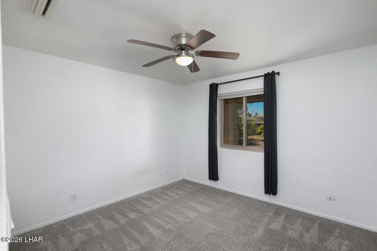 3715 Clearwater Dr Property Photo 18