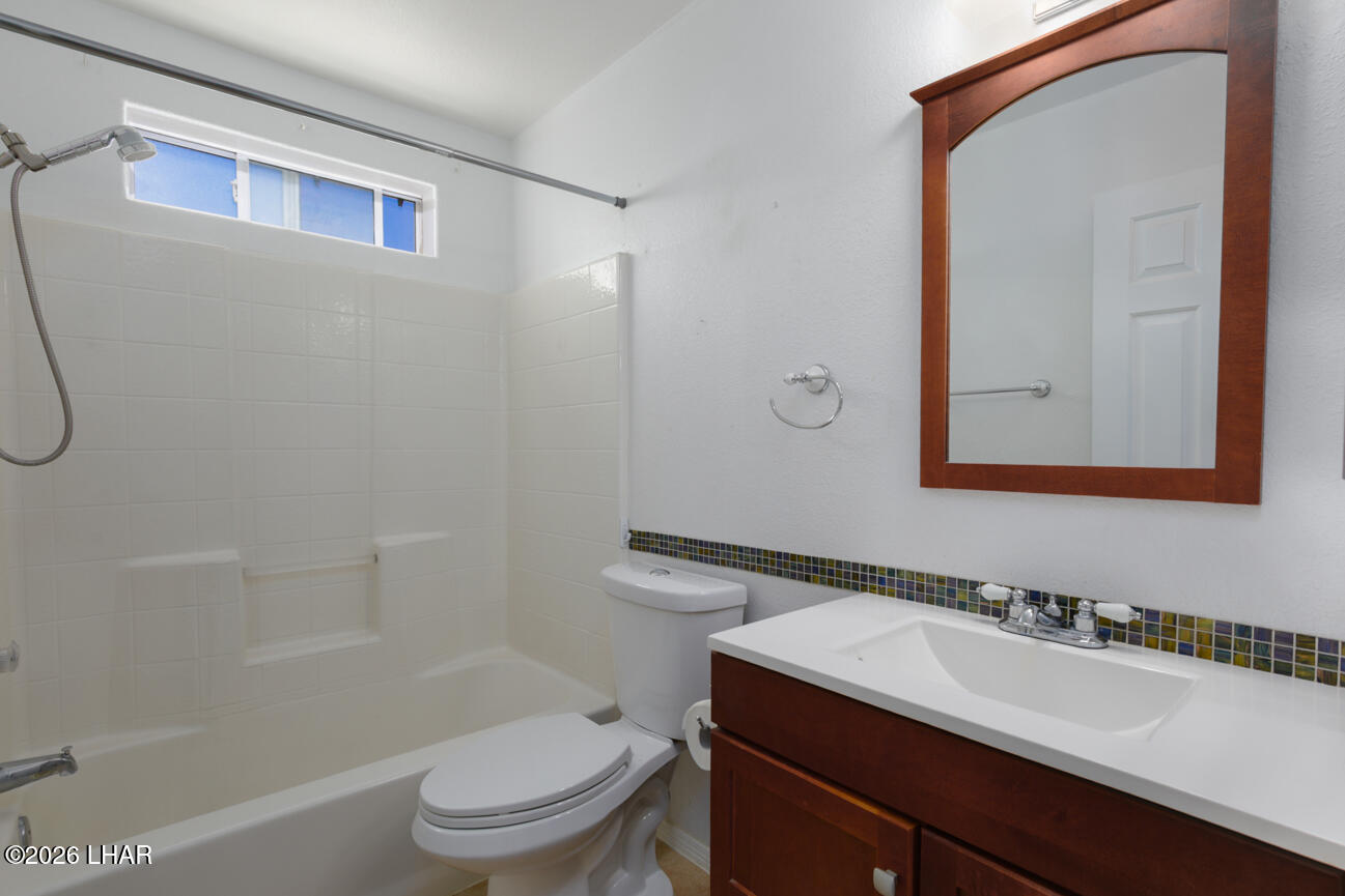 3715 Clearwater Dr Property Photo 20
