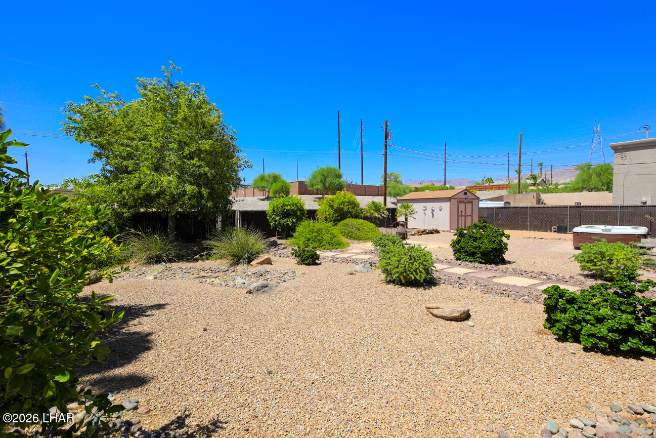 3715 Clearwater Dr Property Photo 27