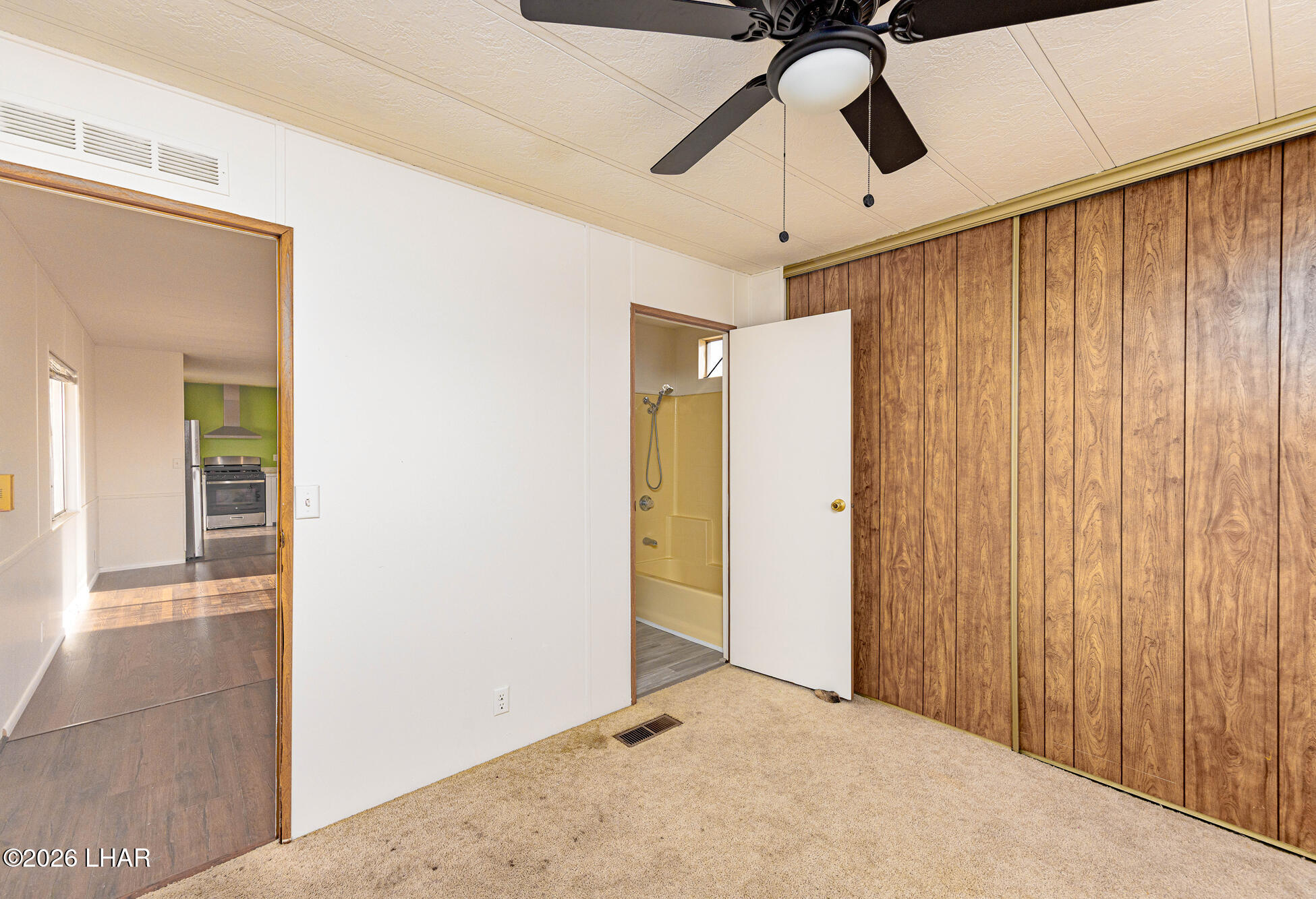 3153 Lake Dr Property Photo 23