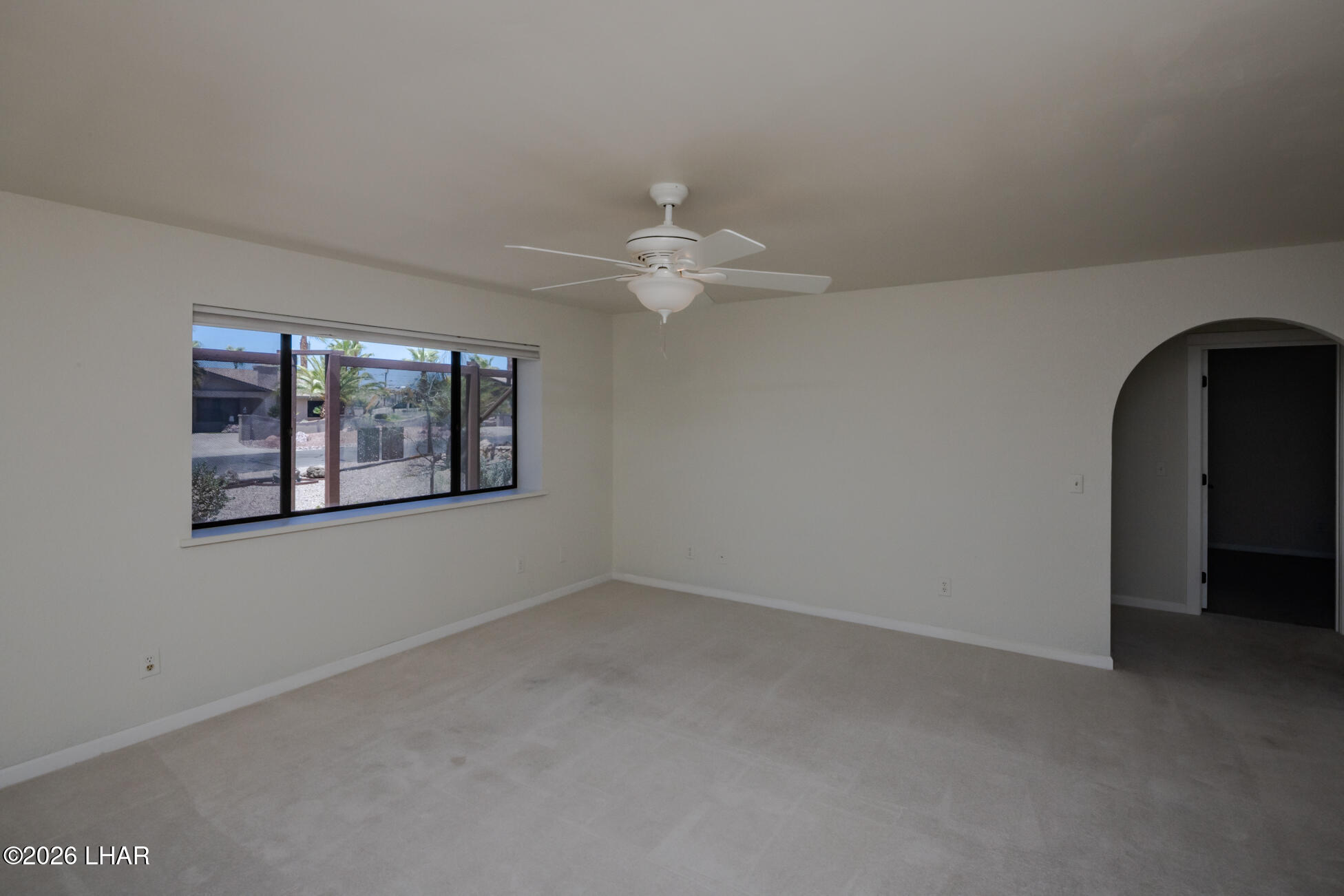 3480 Mockingbird Dr Property Photo 6