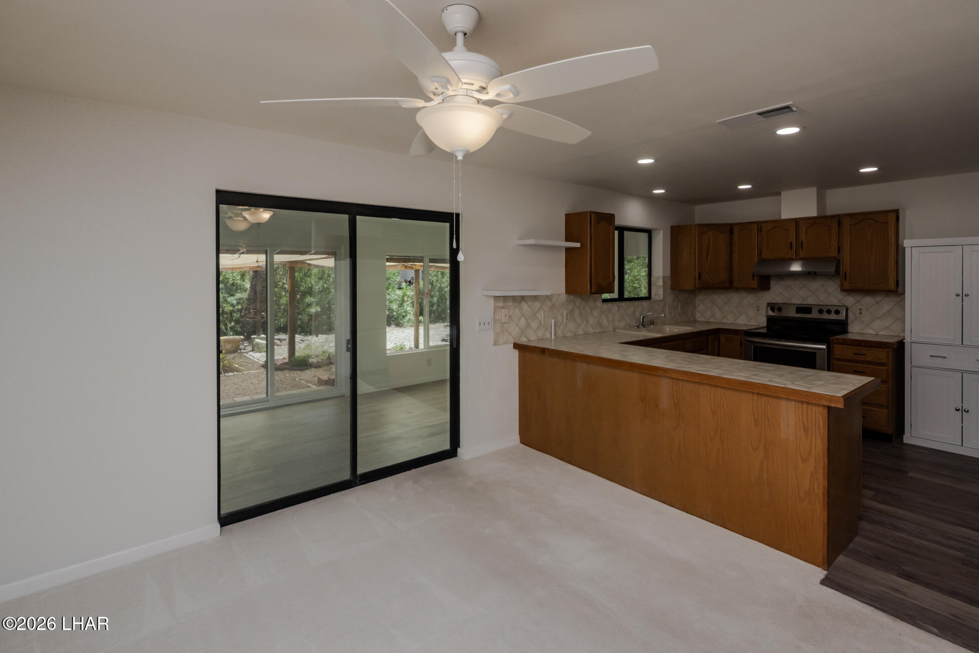 3480 Mockingbird Dr Property Photo 14
