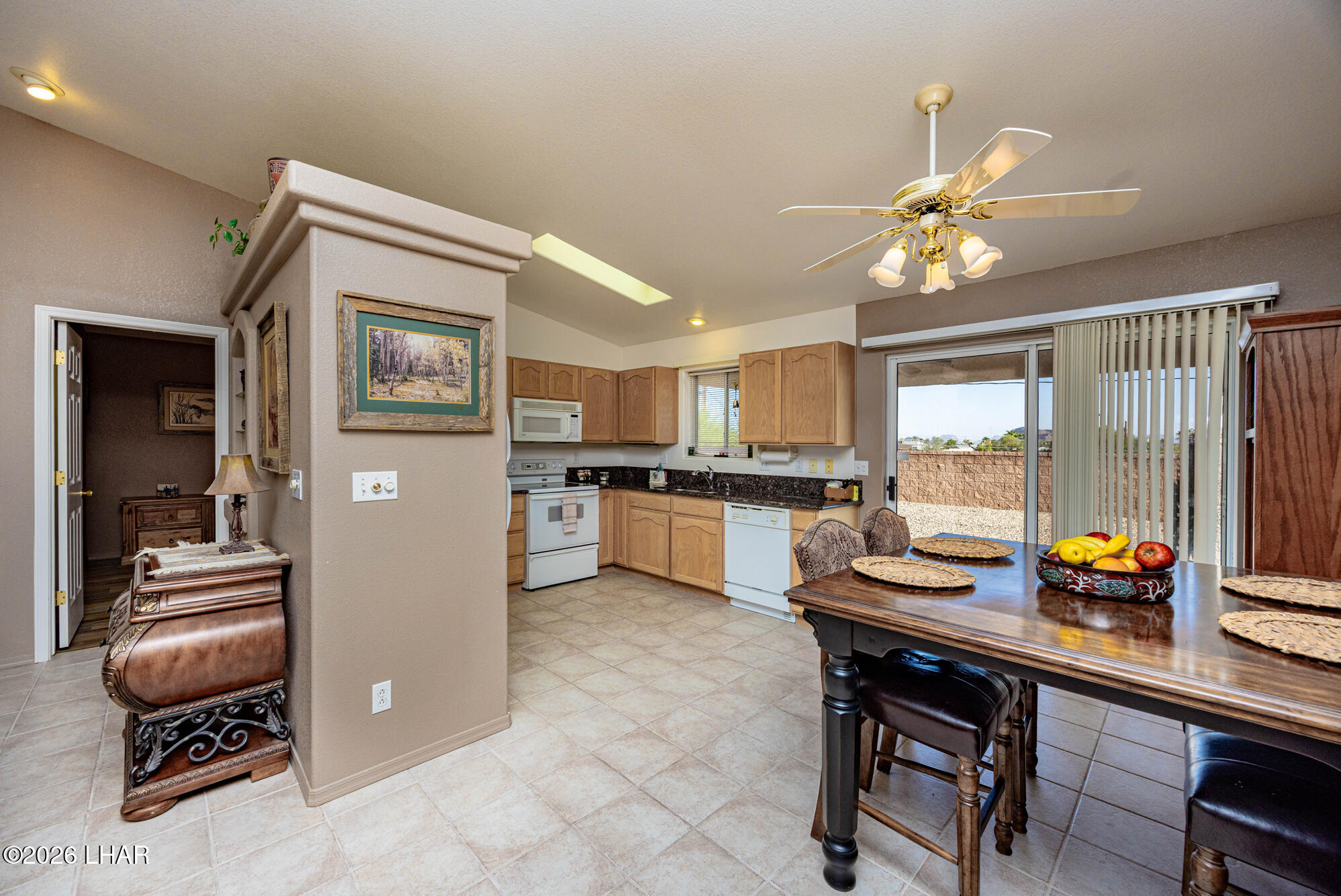 3130 Silverspoon Dr Property Photo 6