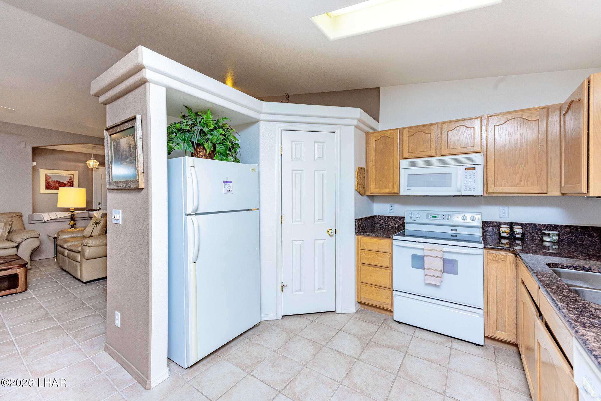 3130 Silverspoon Dr Property Photo 8