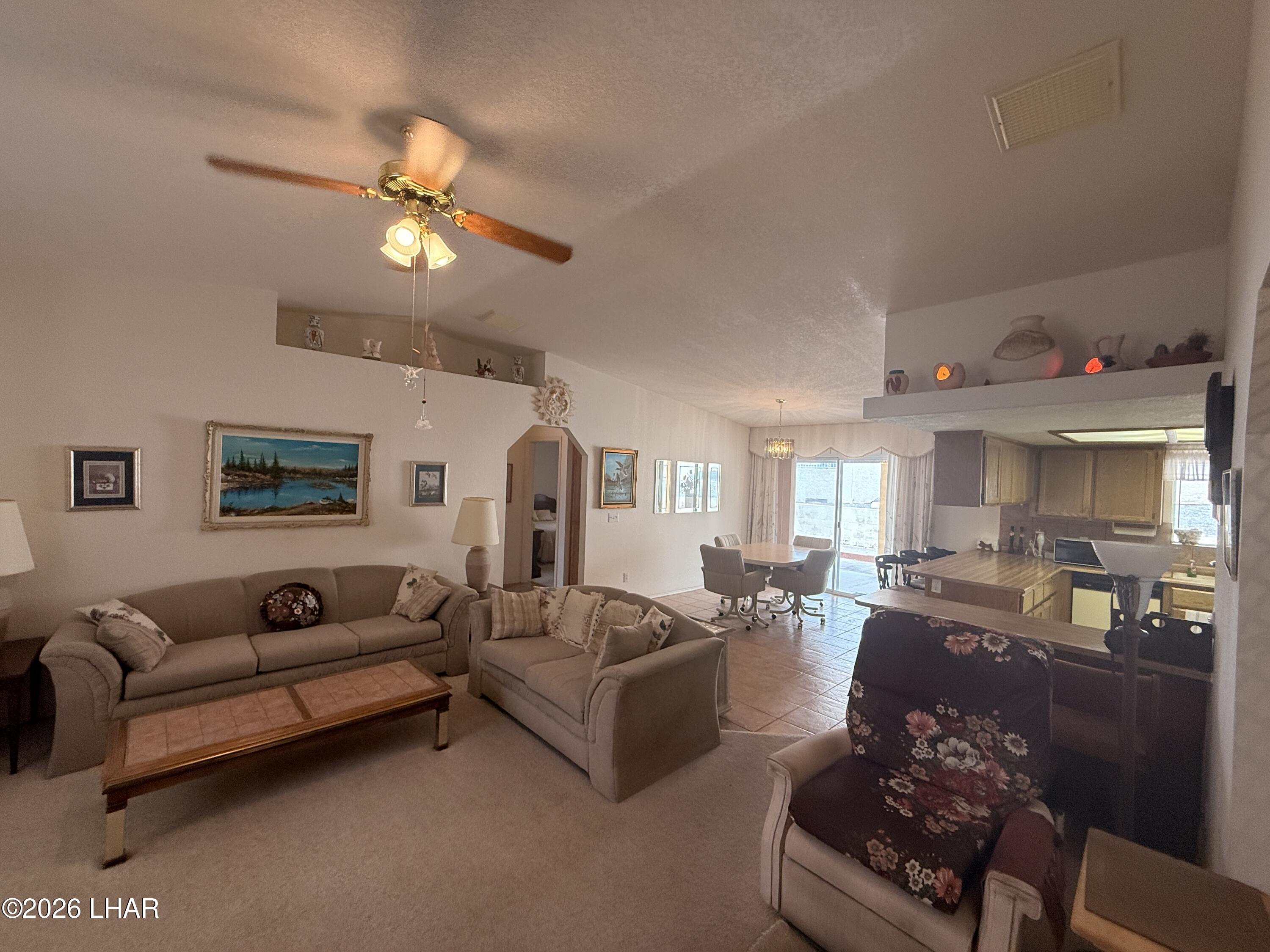 3815 Chesapeake Blvd Property Photo 7