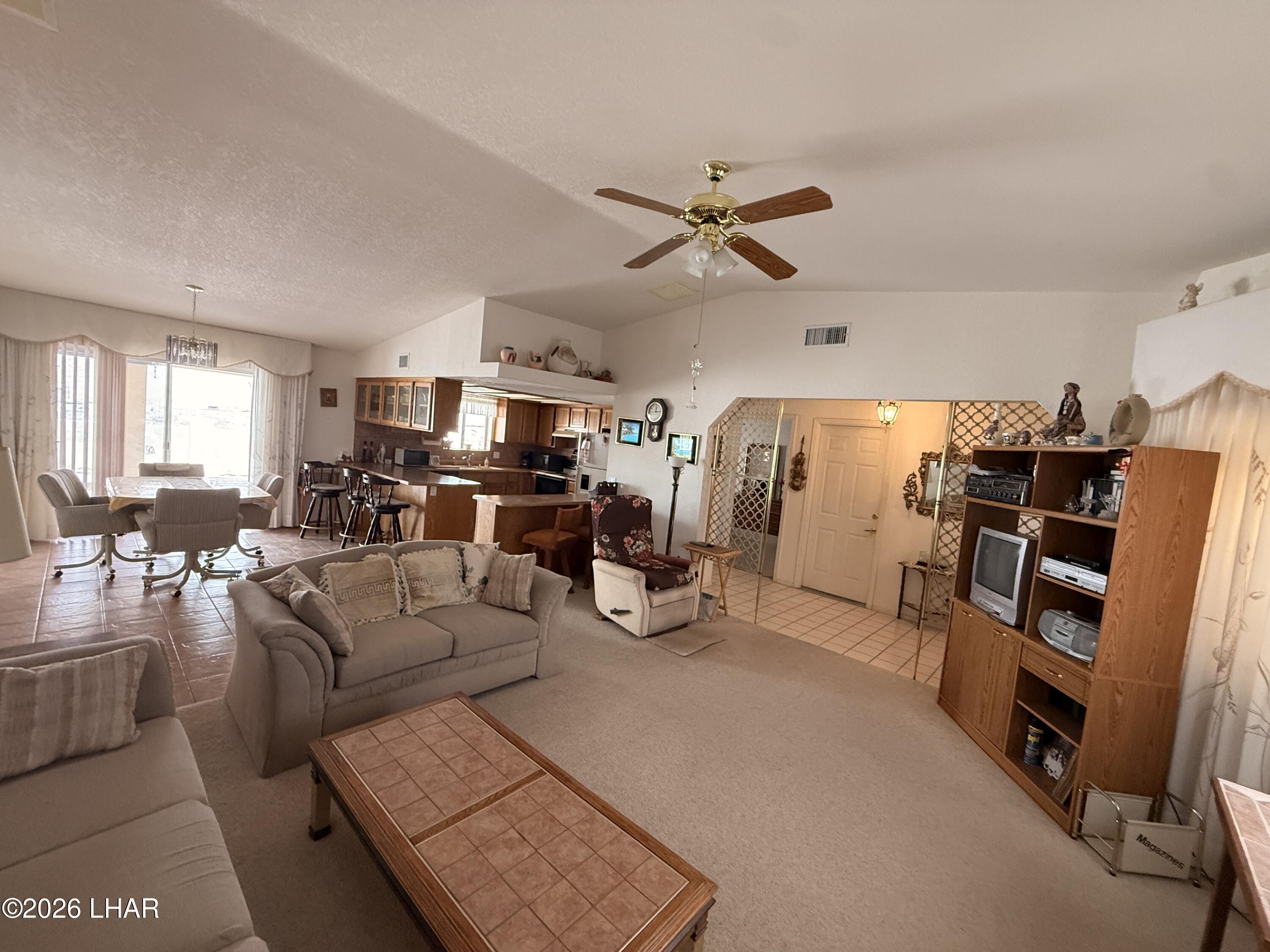 3815 Chesapeake Blvd Property Photo 9