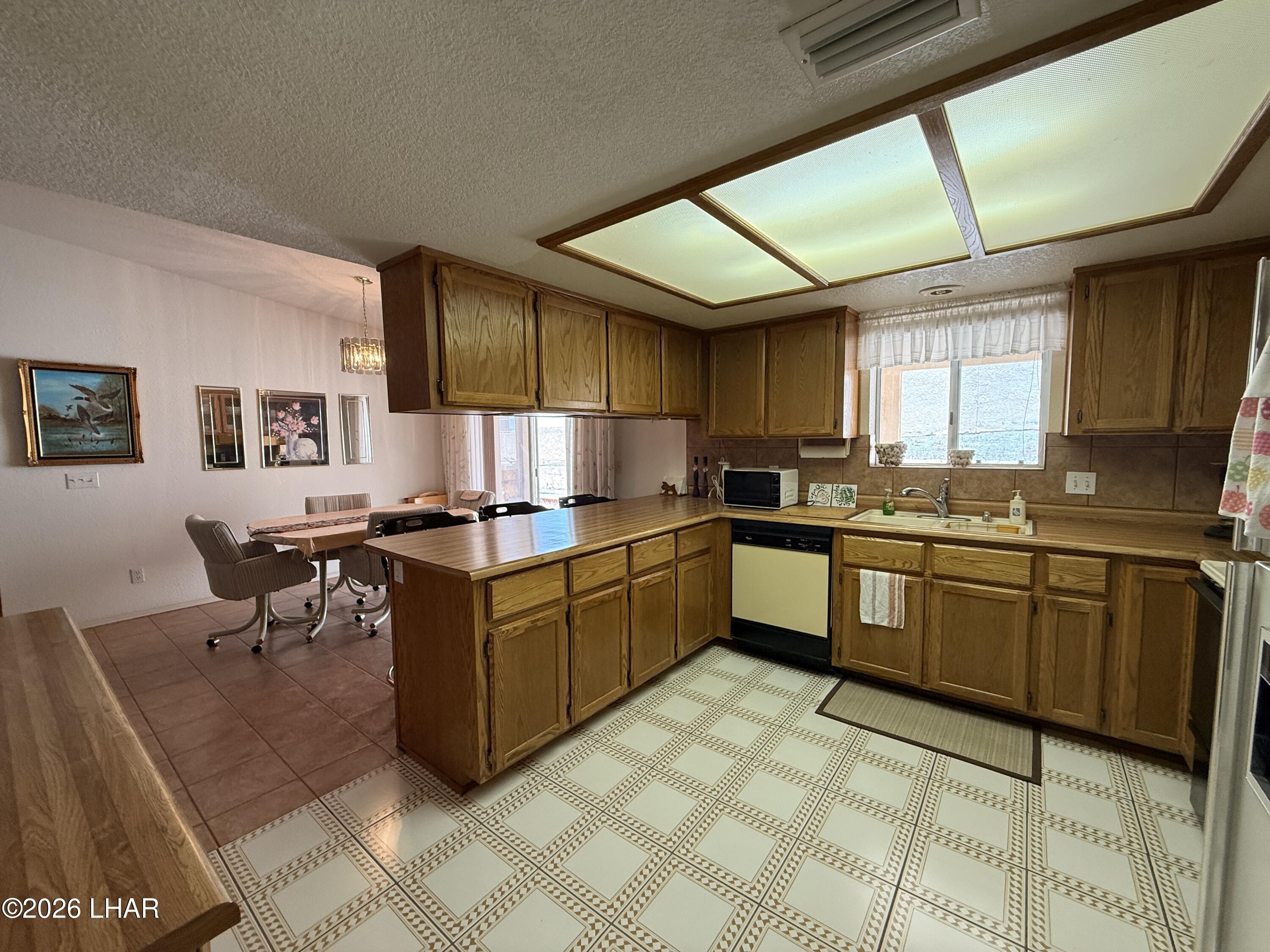 3815 Chesapeake Blvd Property Photo 23